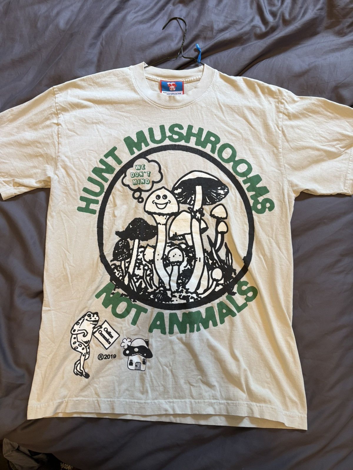 Ceramics Online Ceramics Hunt Mushrooms Not Animals