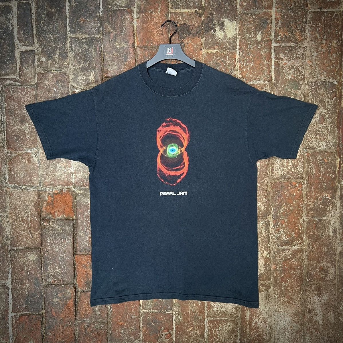 Vintage 2000s Pearl Jam Us Binaural Tour T-Shirts, Hoodie, Sweatshirt | FlexRushtees.com
