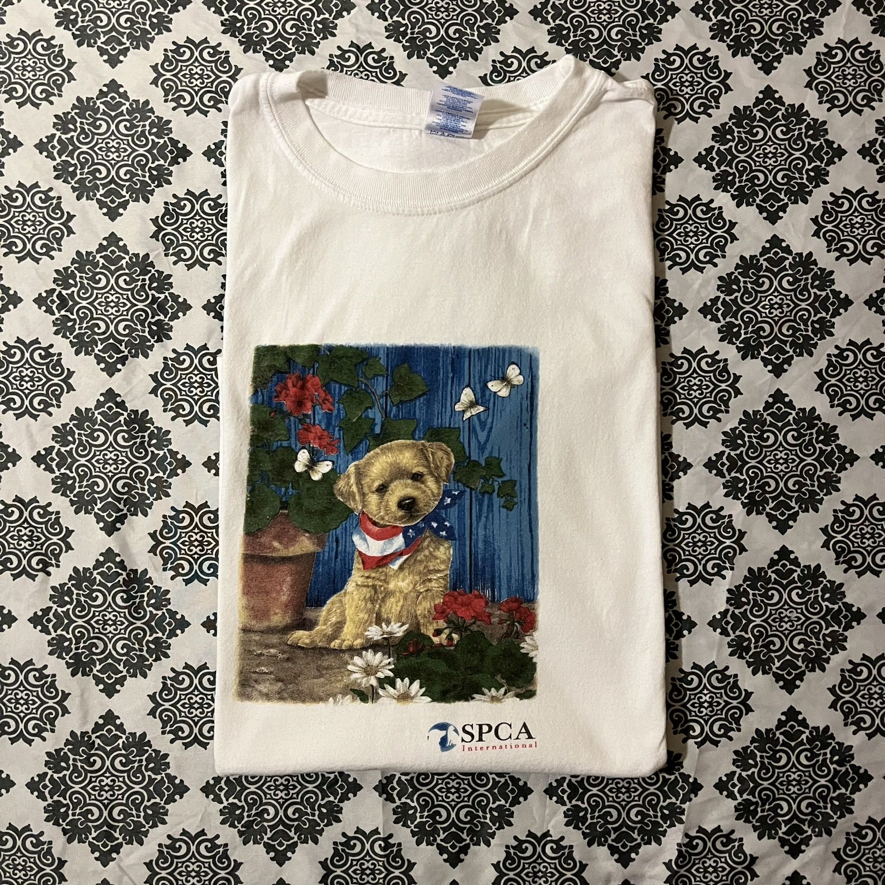 Vintage Vtg 00s 2000s Y2k Patriotic Puppy Illustrative Tee Hoodie, Sweatshirt | FlexRushtees.com