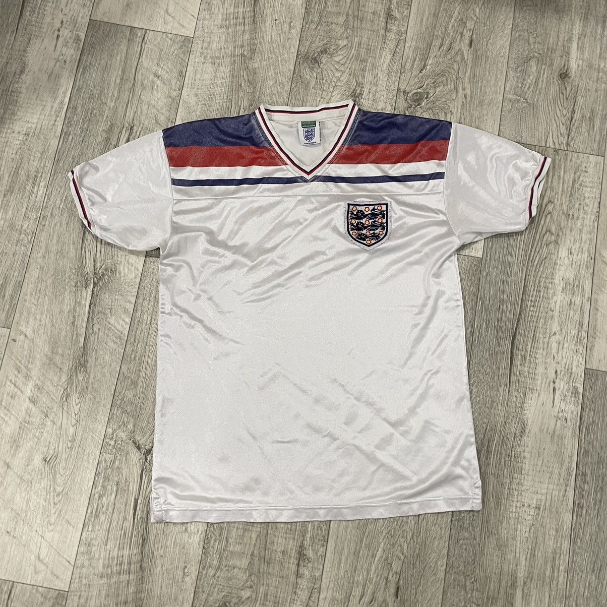 Vintage England Tee Shirt Jersey Match Fan Football Uk United Kingdo Hoodie, Sweatshirt | FlexRushtees.com