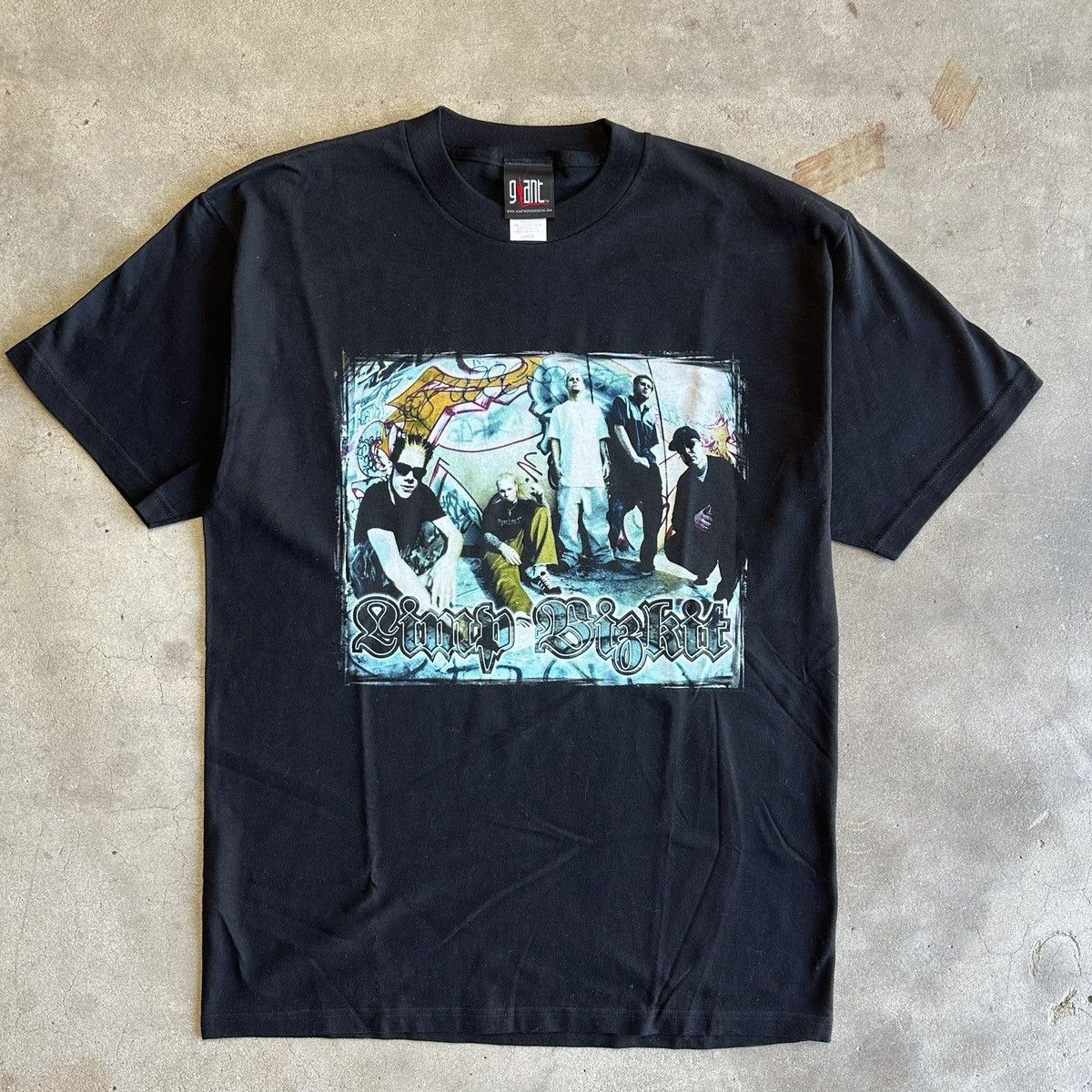 Vintage Limp Bizkit M T Shirt Graffiti Band Photo 1998 L Hoodie, Sweatshirt | FlexRushtees.com