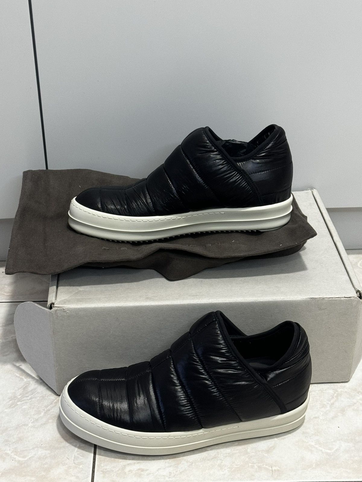 Owens Rick Owens Ramones Puffer Slip On T-Shirts, Hoodie, Sweatshirt | AU16VibeMintTees.com