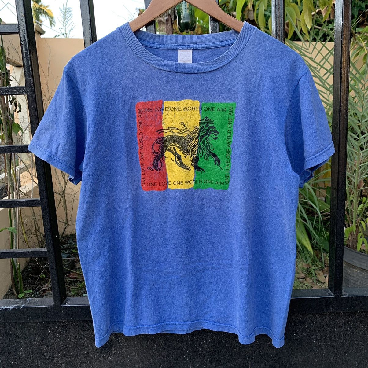 Vintage Rasta Bob Marley Tee Hoodie, Sweatshirt | FlexRushtees.com