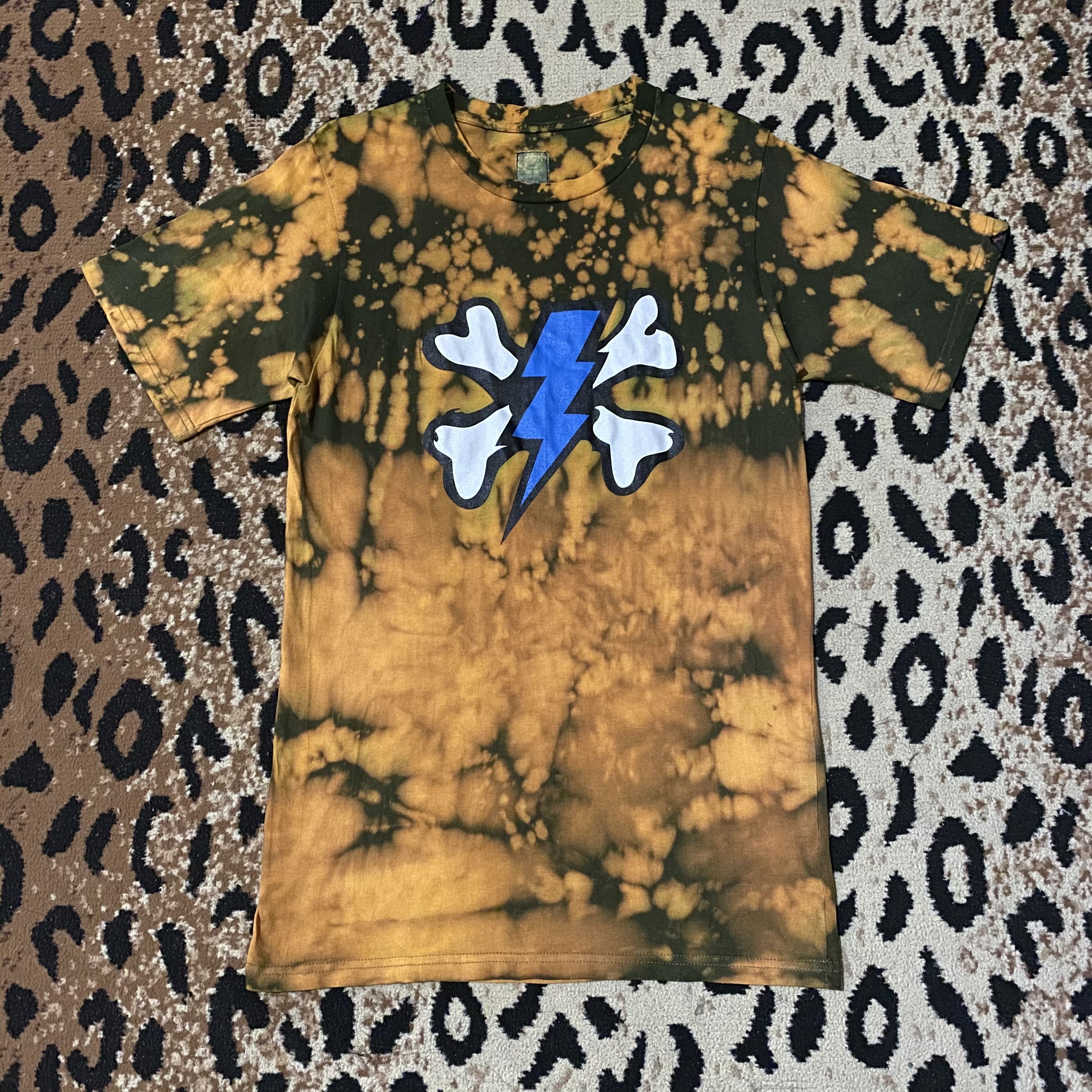 Undercover Chaotic Mutant Bleach Tee Hoodie, Sweatshirt | FlexRushtees.com