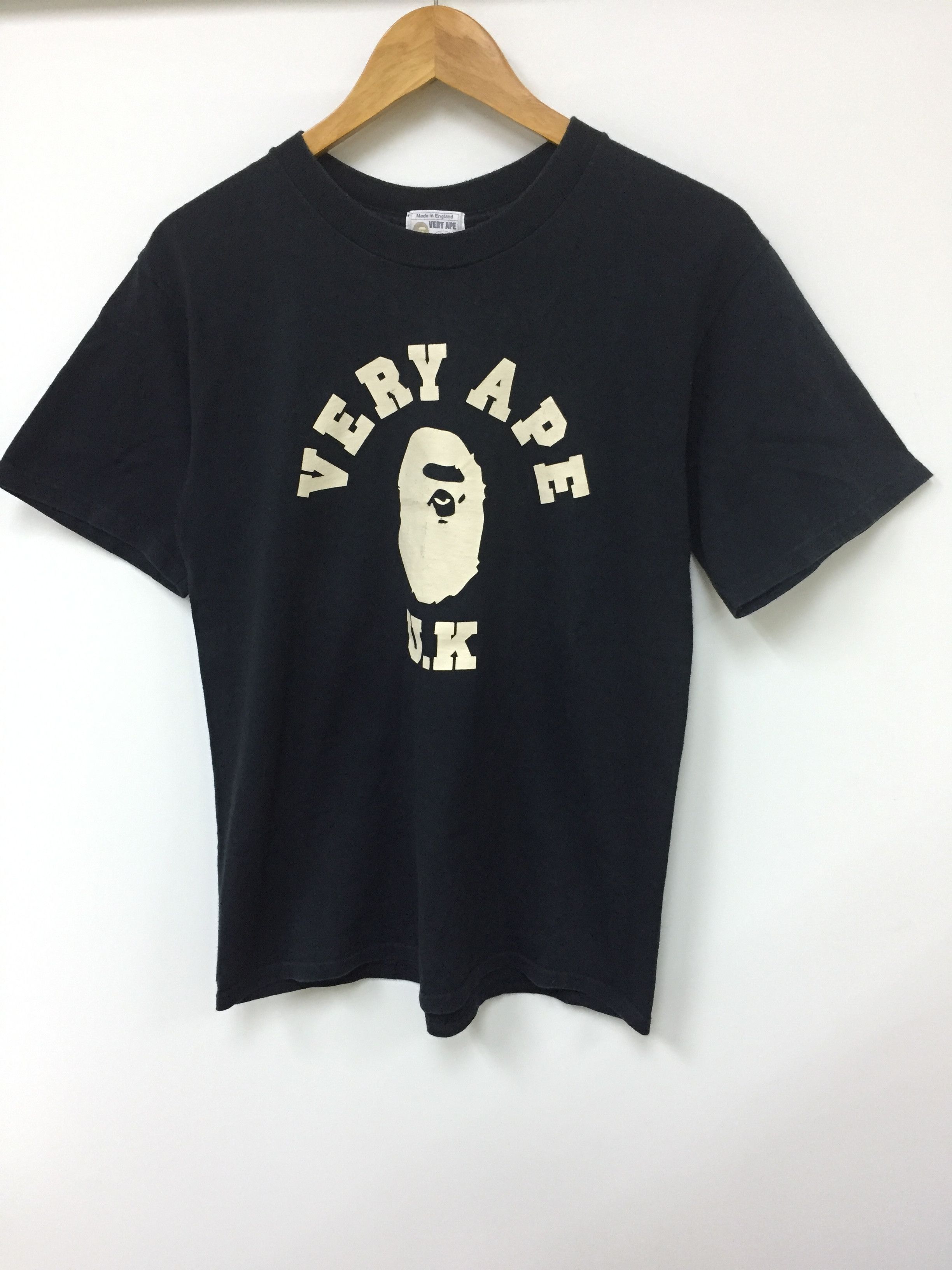 Vintage Extremely Rare Vtg Og 1996 Very Ape Uk Bathing Ape Tee Made In England Hoodie, Sweatshirt | FlexRushtees.com