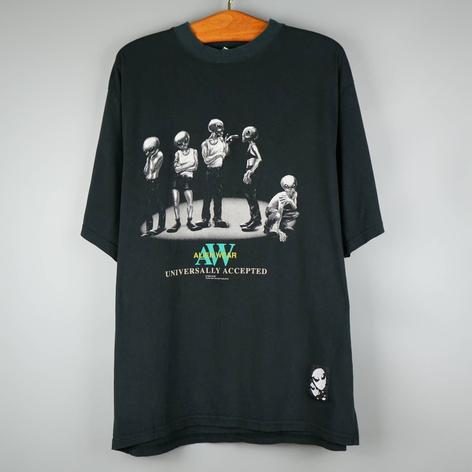 Vintage 1998 Alien Wear T Shirt