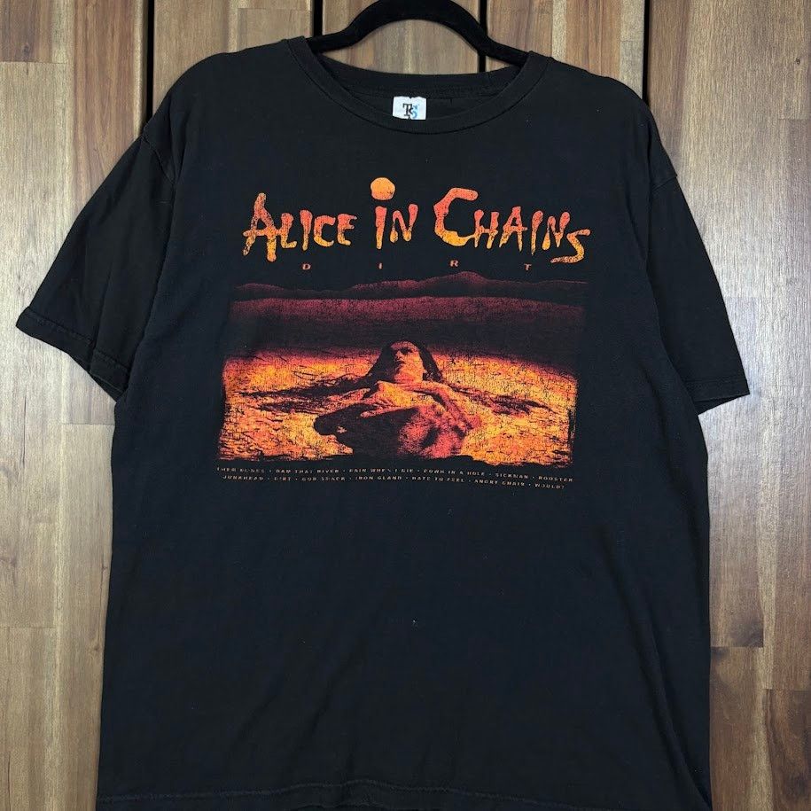 Vintage Alice In Chains Vintage Y2k Grunge Dirt Album T Shirt Large Hoodie, Sweatshirt | FlexRushtees.com