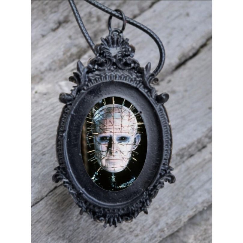 Piaget Pinhead Pendant Cenobite Puzzlebox Hellraiser Horrornecklace