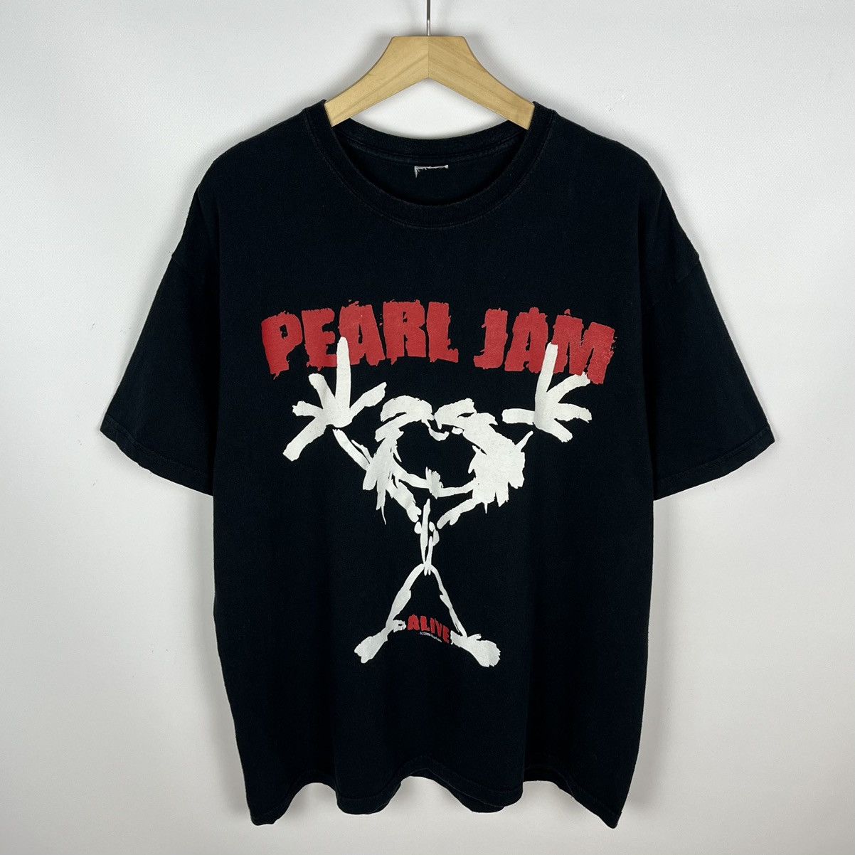 Vintage Pearl Jam Alive Album Rock Band Tee 2008 Hoodie, Sweatshirt | FlexRushtees.com