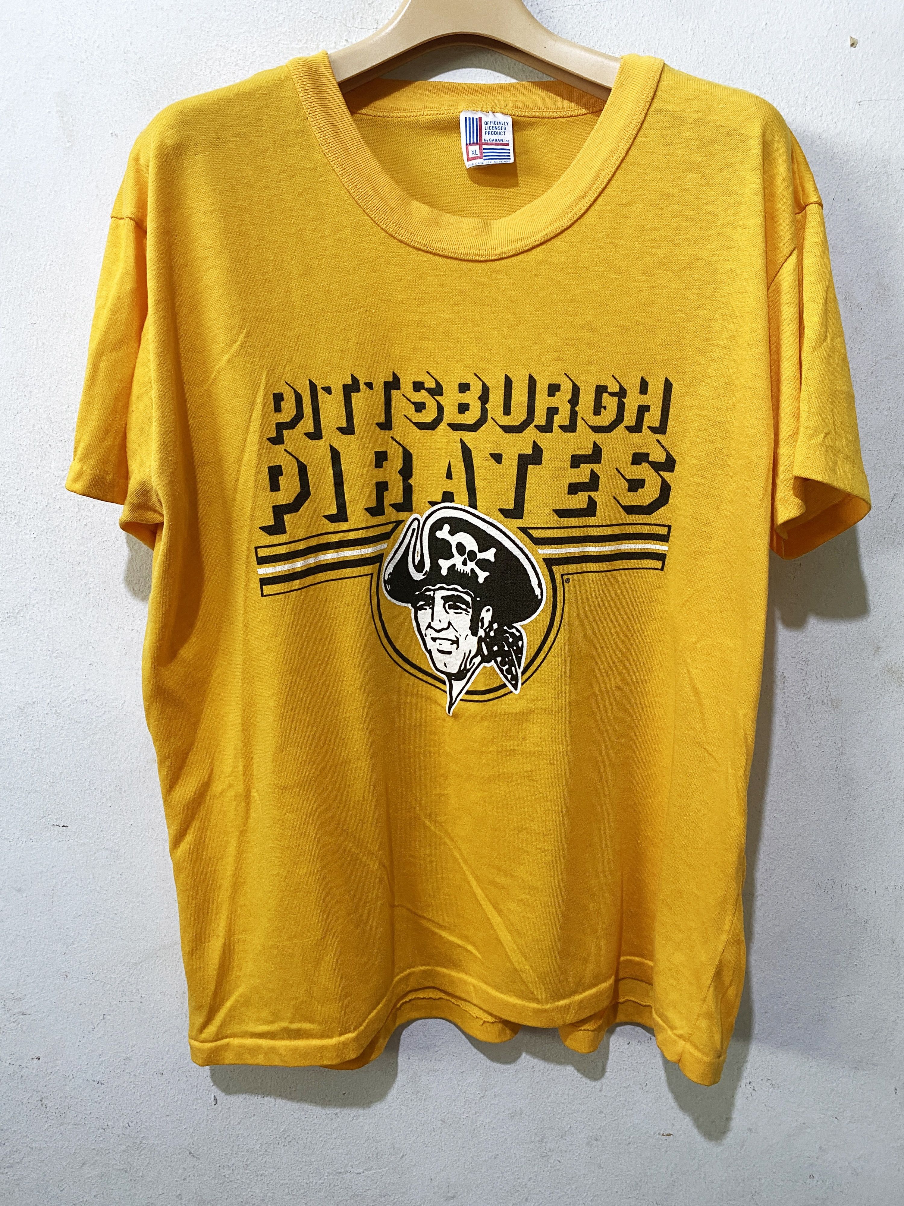 Vintage 90s Pittsburgh Pirates Mlb T Shirt Hoodie, Sweatshirt | FlexRushtees.com