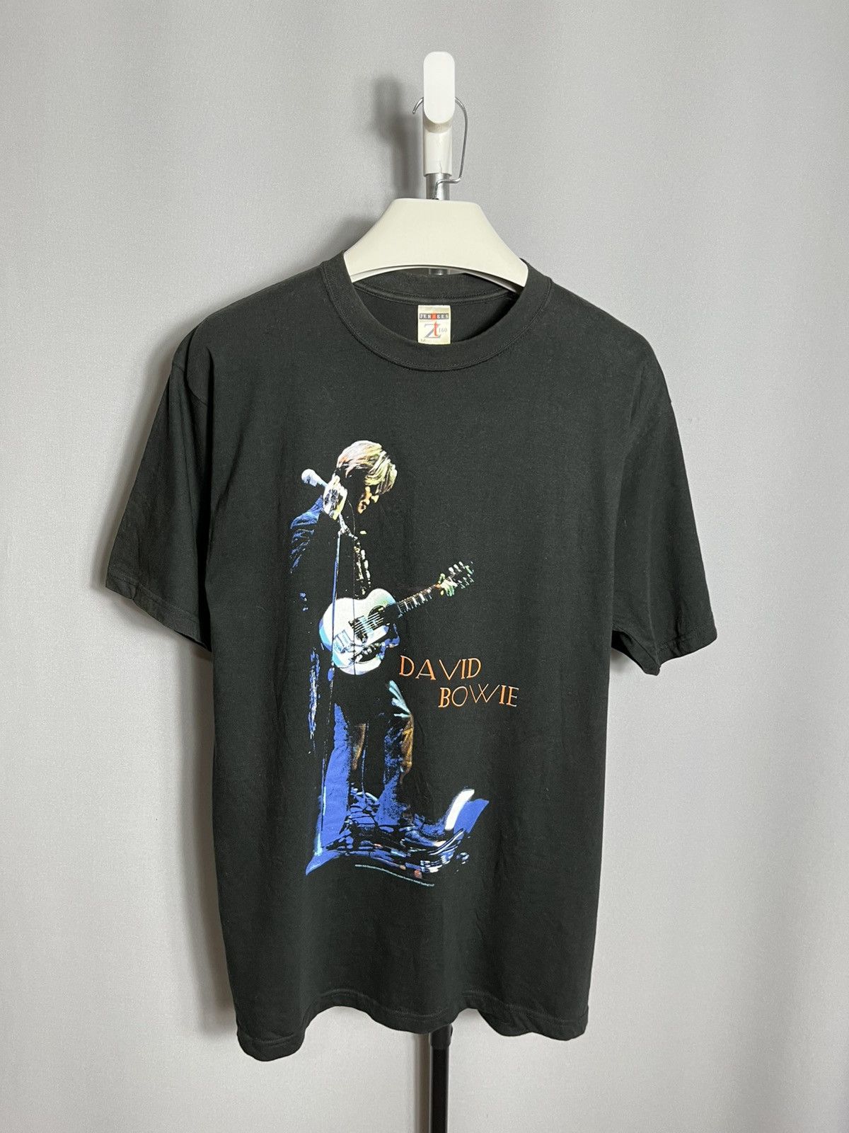 Jerzees David Bowie Reality European Tour 2004 T Shirt Cotton Black Hoodie, Sweatshirt | FlexRushtees.com