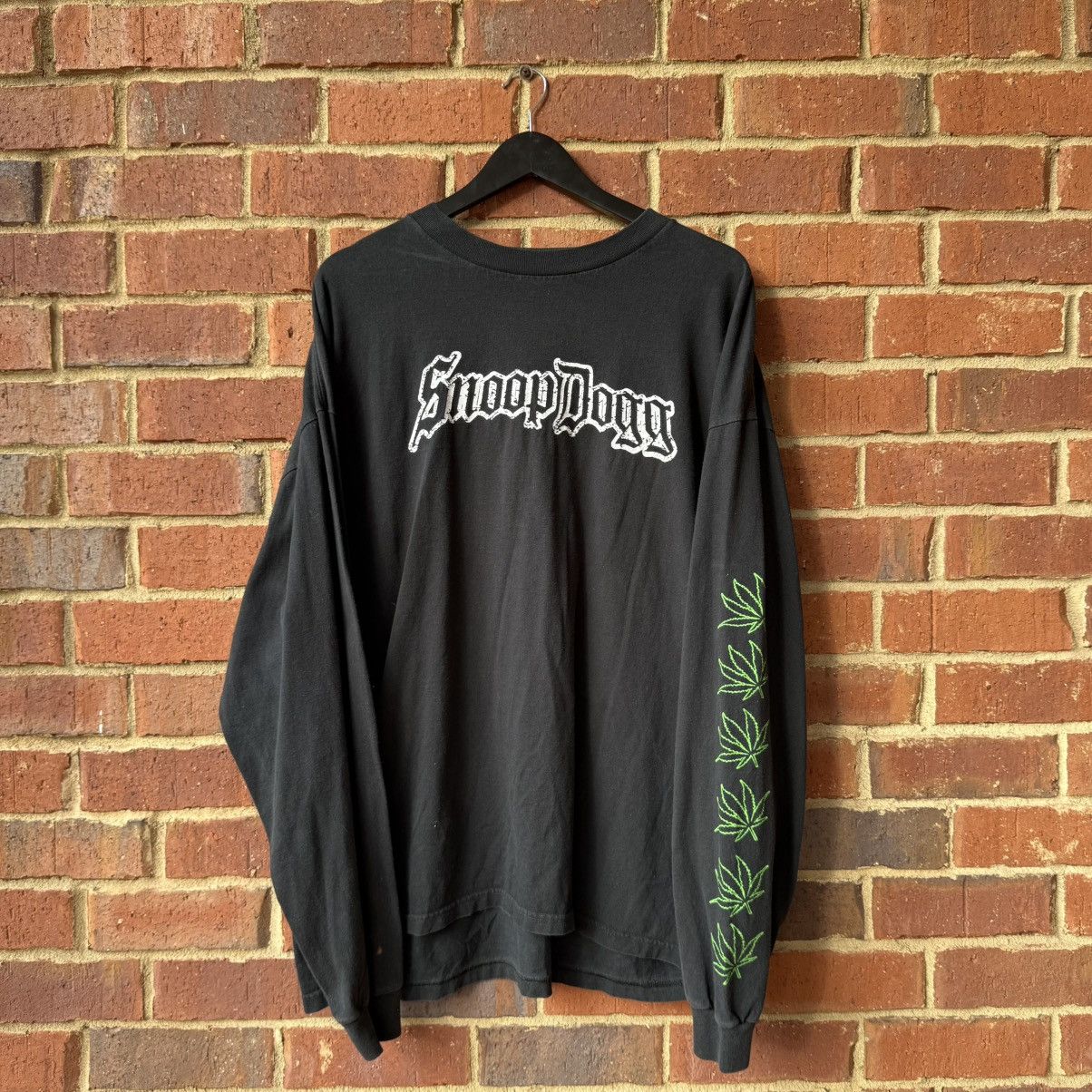 Vintage Snoop Dogg Puff Puff Pass Tour 2001 Long Sleeve Weed T-Shirts, Hoodie, Sweatshirt | AU16VibeMintTees.com