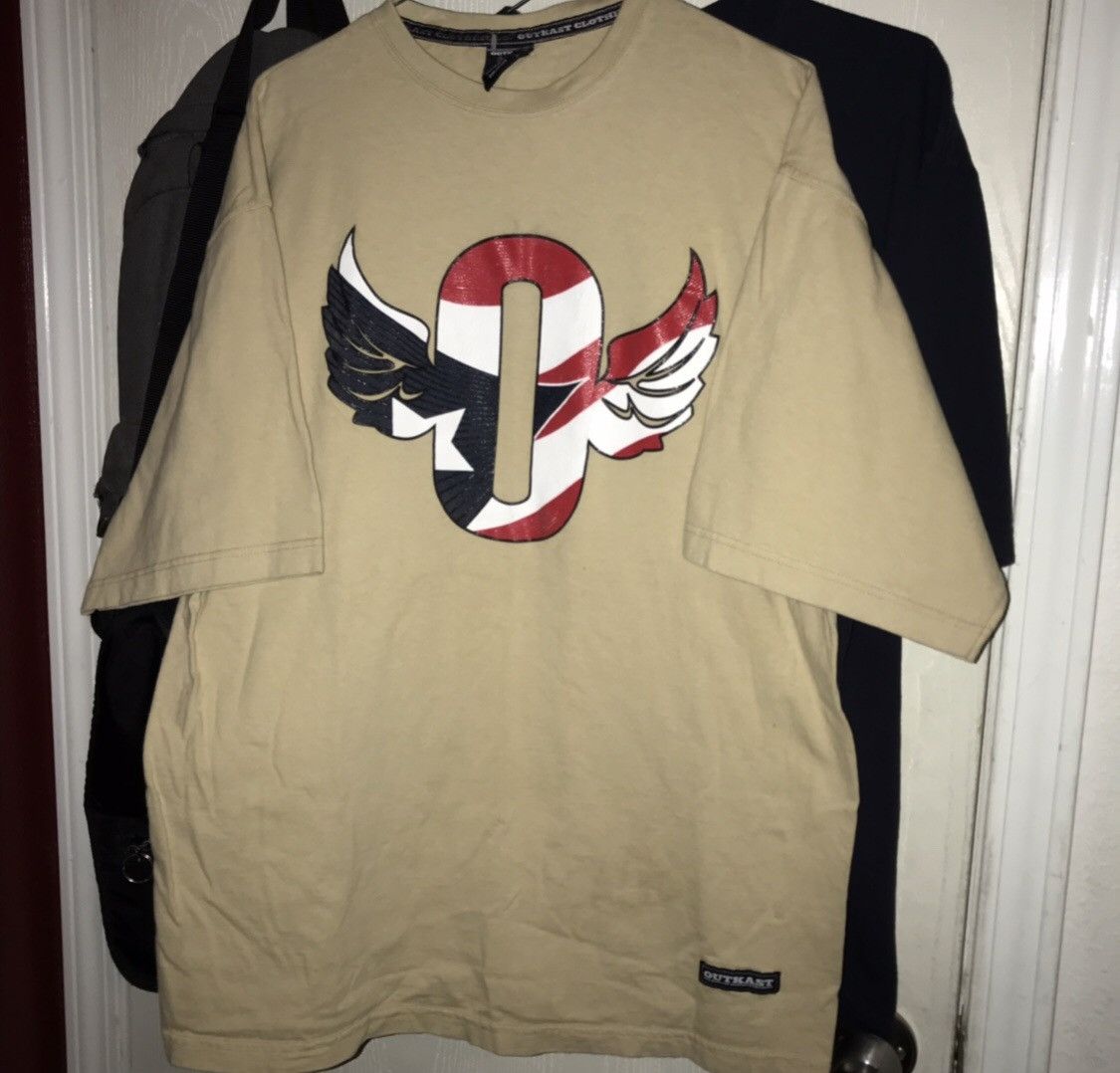Vintage Official Outkast T Shirt Hoodie, Sweatshirt | FlexRushtees.com