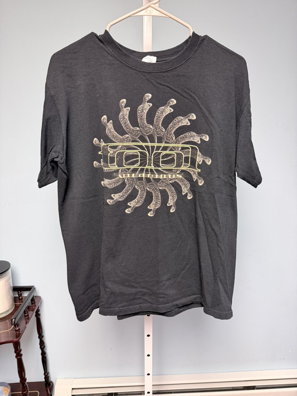 Band Tees Vintage Tool Vicarious Tee Hoodie, Sweatshirt | FlexRushtees.com