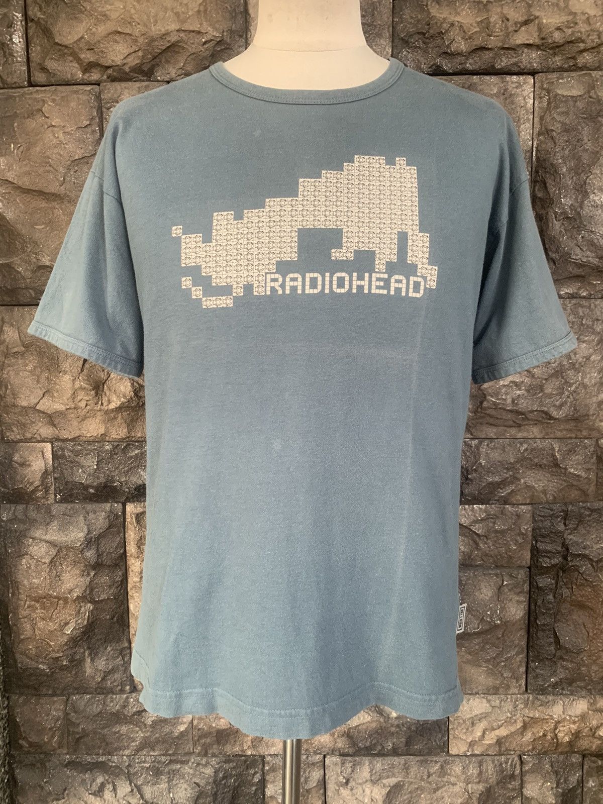 Vintage Radiohead Rock Band T Shirt Hoodie, Sweatshirt | FlexRushtees.com