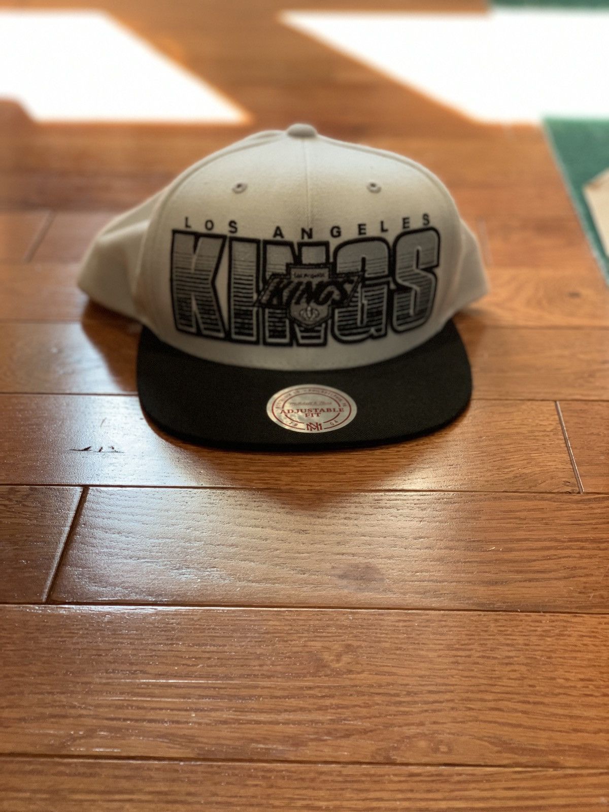 Nhl Nwt Mitchell Ness Los Angeles Kings Snapback