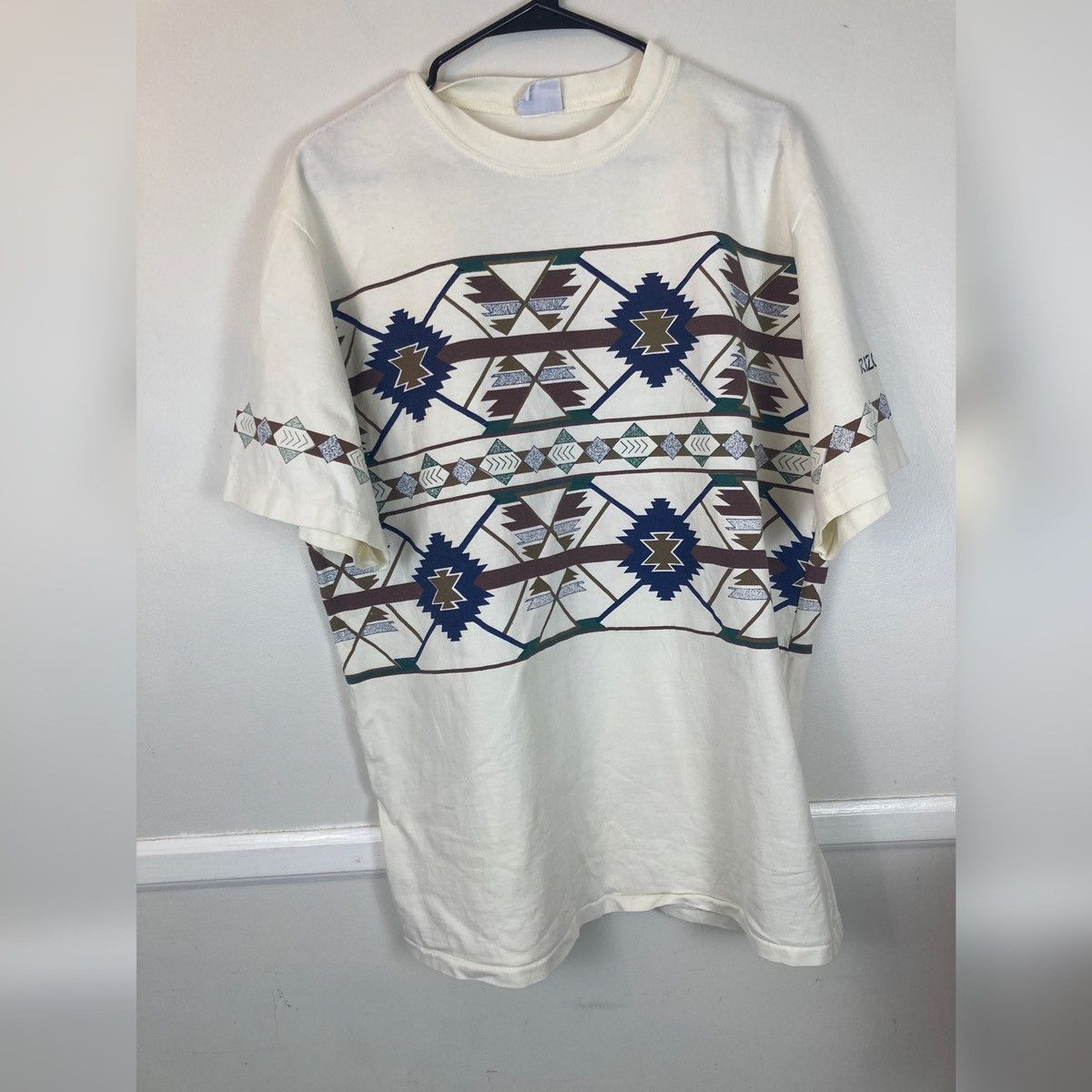 Vintage 1994 Art Unlimited Arizona Tribal T Shirt