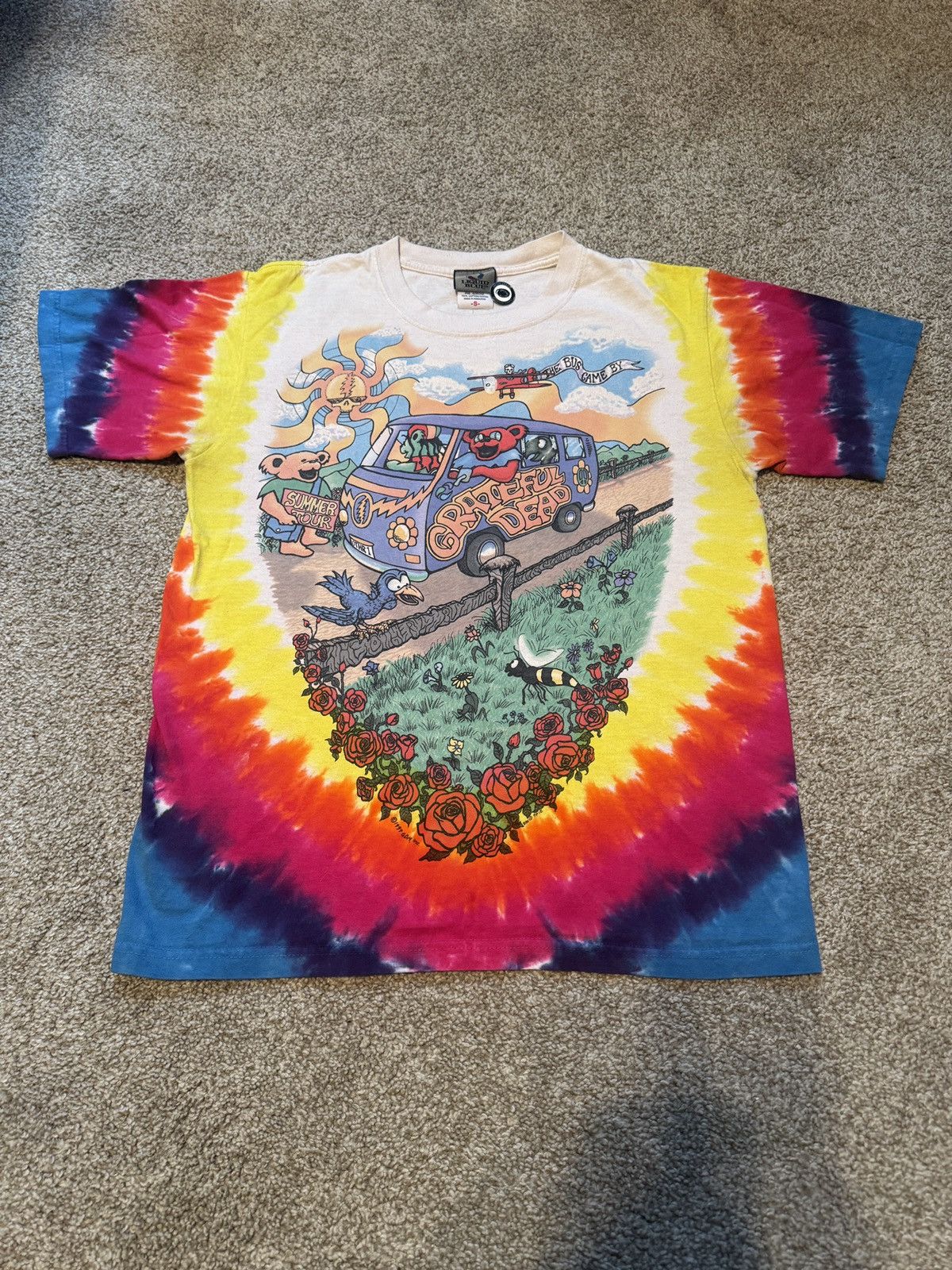 Liquid Blue 1994 Grateful Dead Summer Tour T Shirt Size Small Hoodie, Sweatshirt | FlexRushtees.com