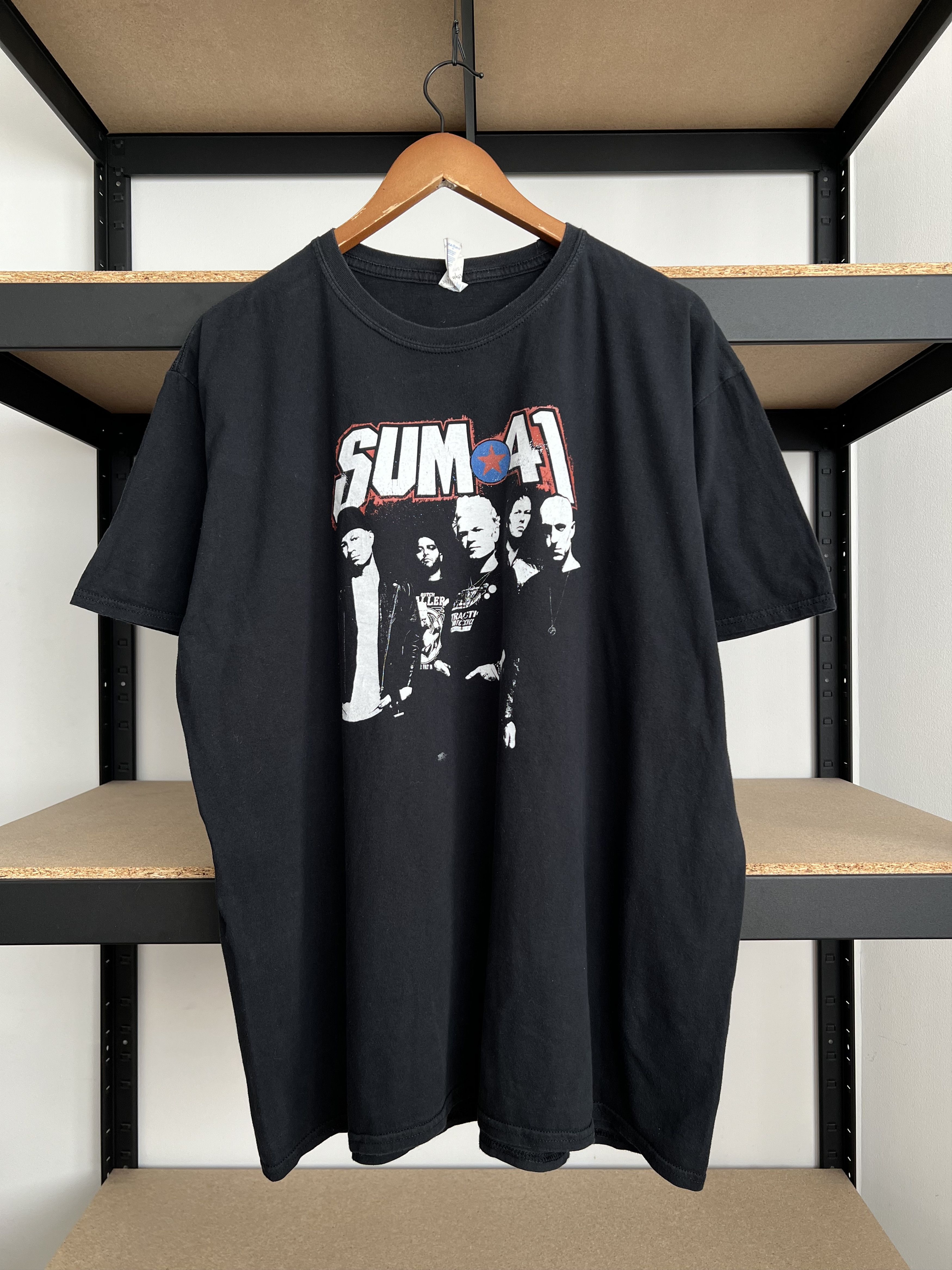 Band Tees Vintage 2000s Sum 41 Pop Punk Band Black T Shirt Hoodie, Sweatshirt | FlexRushtees.com