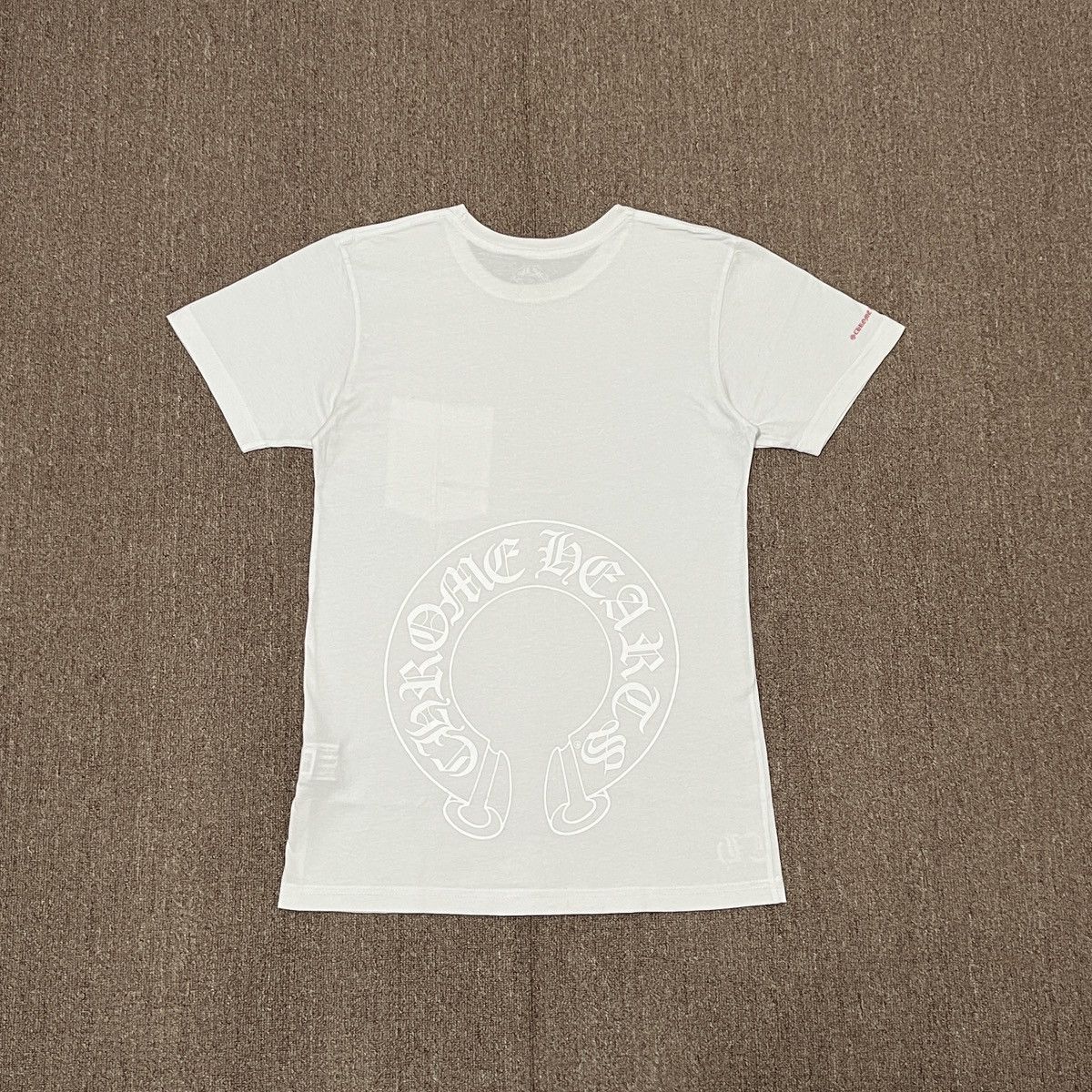 Hearts Chrome Hearts White Horseshoes Logo Tee Hoodie, Sweatshirt | FlexRushtees.com