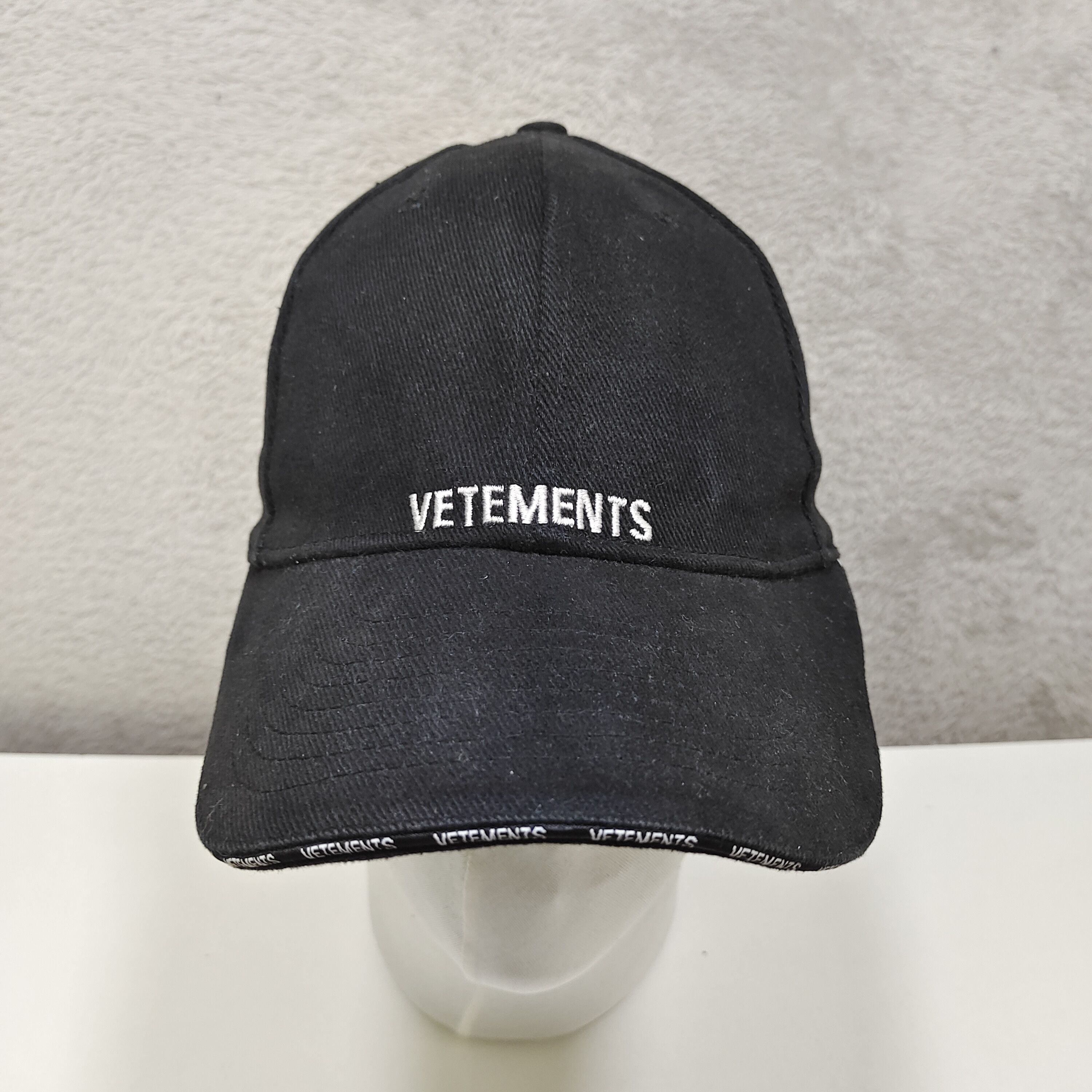 Vetements Vetement 100 Cotton Embroidered High Fashion Avant Garde T-Shirts, Hoodie, Sweatshirt | FlexRushtees.com