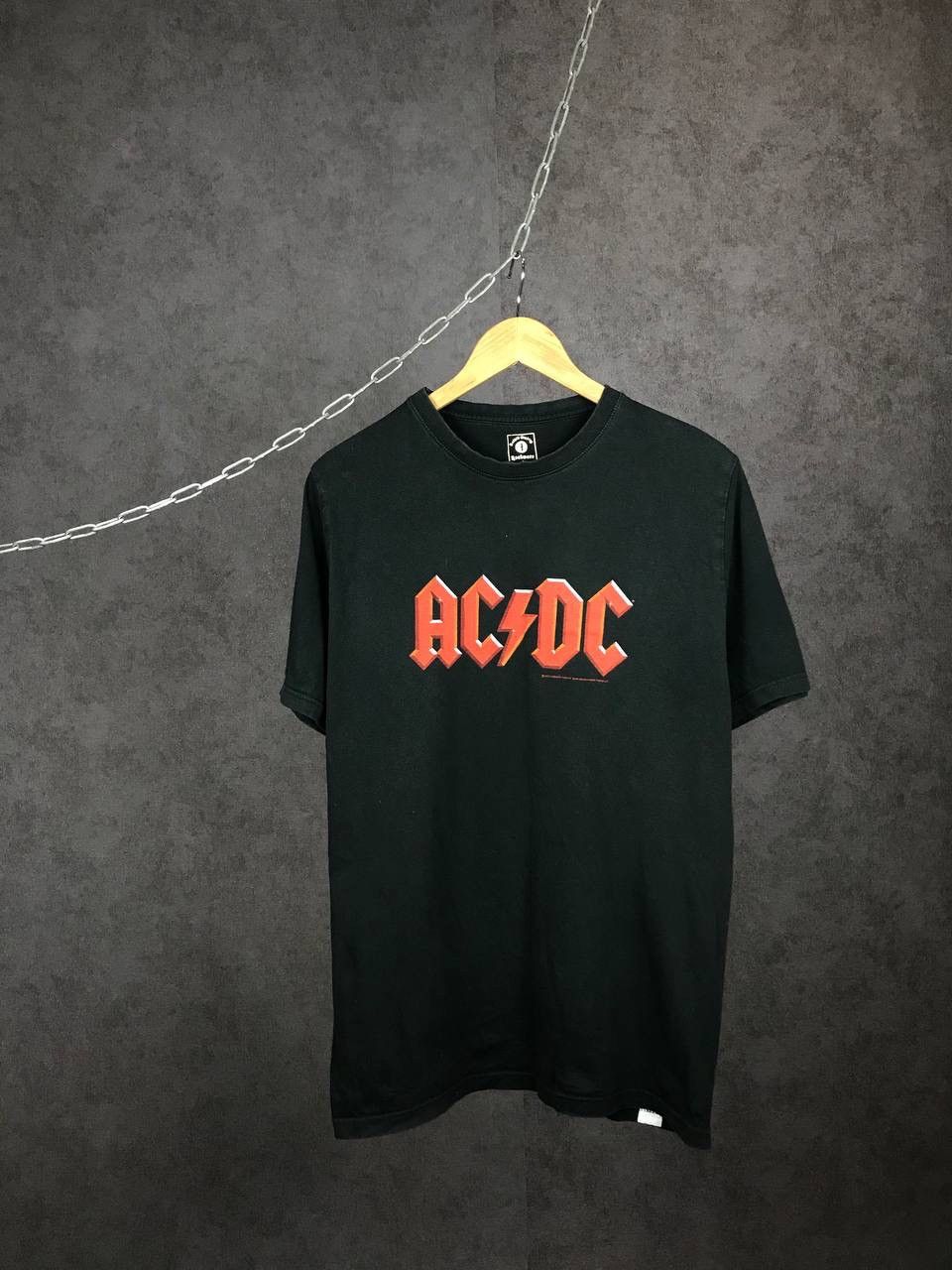 Band Tees X Vintage Ac Dc 2003 Vintage Rock Band Tee Hoodie, Sweatshirt | FlexRushtees.com