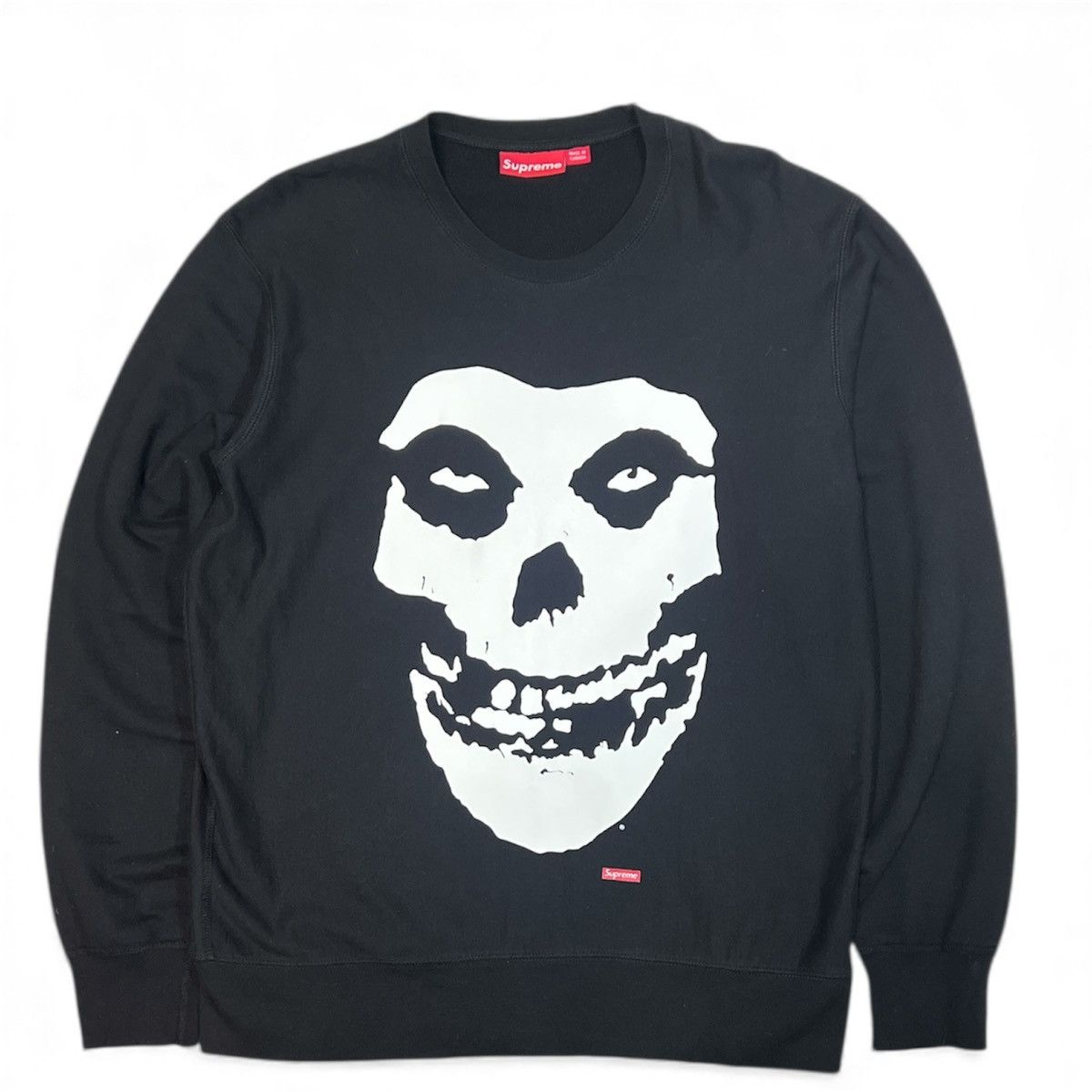Misfits Crewneck Size Large T-Shirts, Hoodie, Sweatshirt | FlexRushtees.com