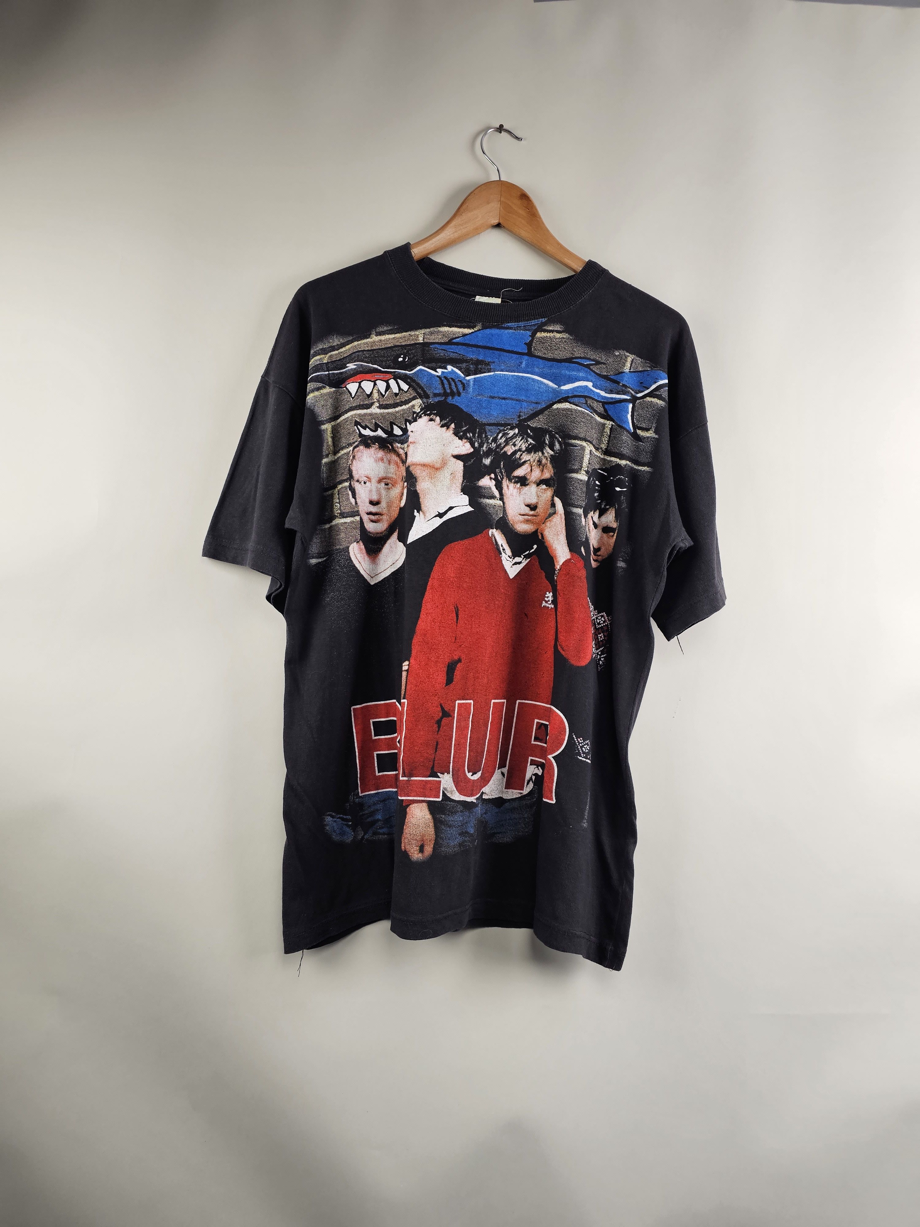 Vintage 1995 Blur The Great Escape Britpop Oasis The Verve T-Shirts, Hoodie, Sweatshirt | FlexRushtees.com