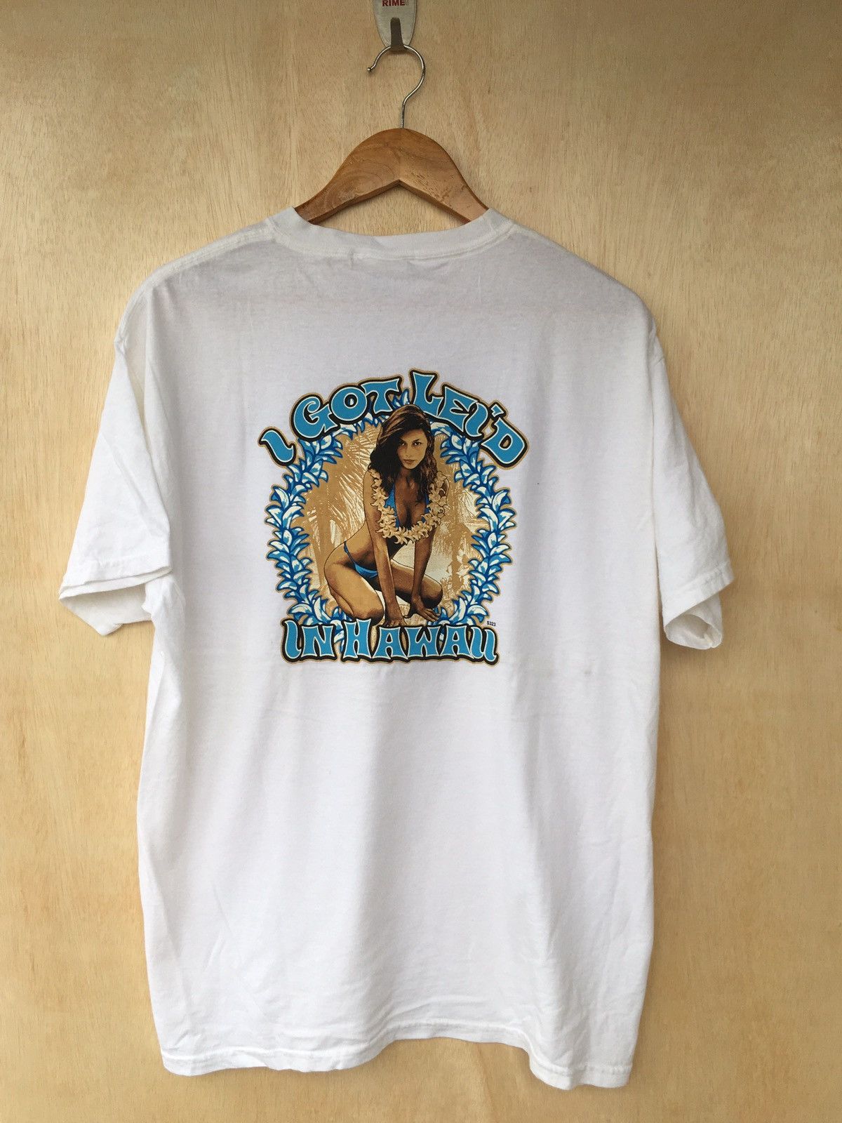 Last Drop Vintage Hanes Hawai Sexy Girl
