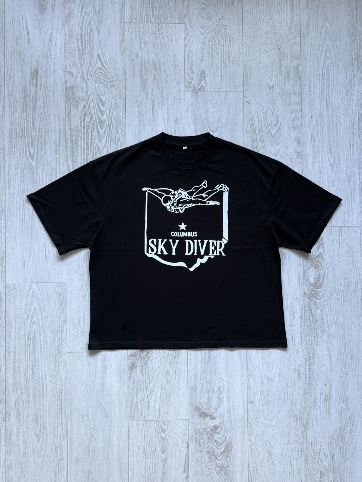 Other Columbus Sky Diver Custom Boxy T Shirt Black L Hoodie, Sweatshirt | FlexRushtees.com