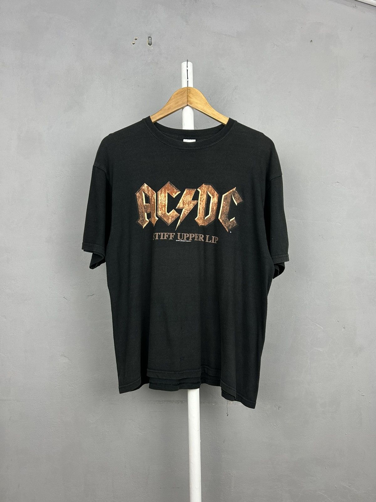 Vintage Ac Dc 2000 T Shirt Stiff Upper Lip