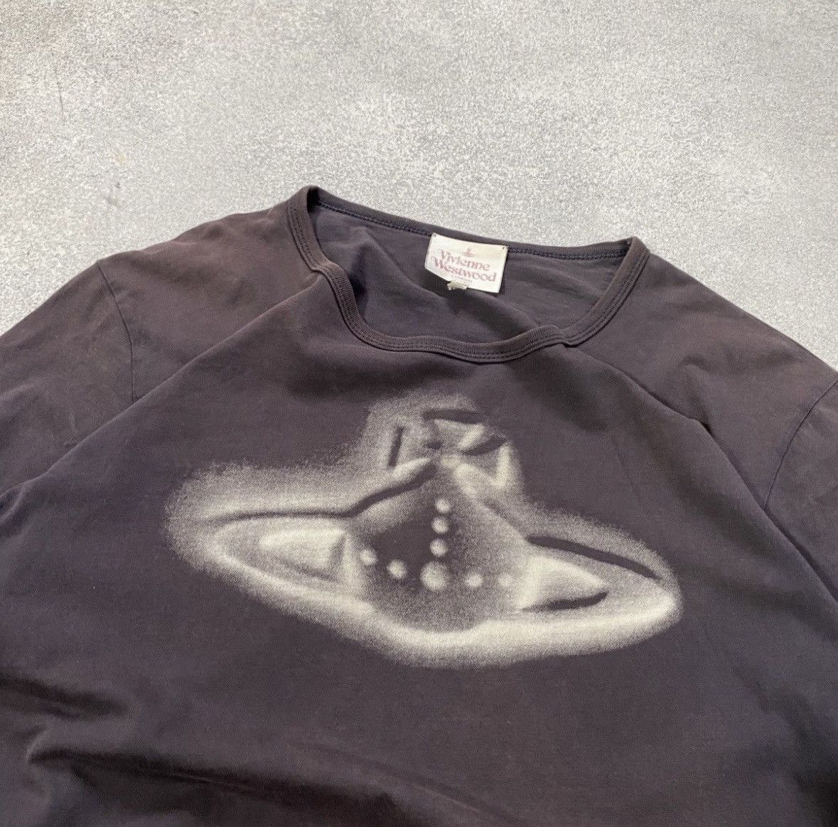 Westwood Vivienne Westwood Large Orb Tee Hoodie, Sweatshirt | FlexRushtees.com