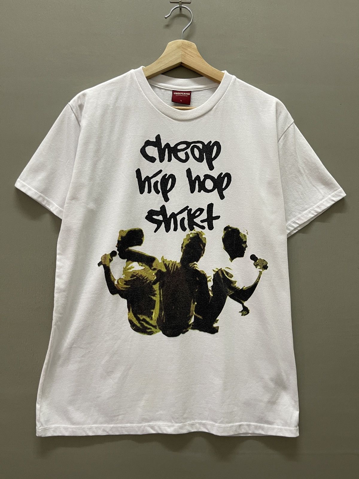 Vintage Undefeated Cheap Hip Hop Tee