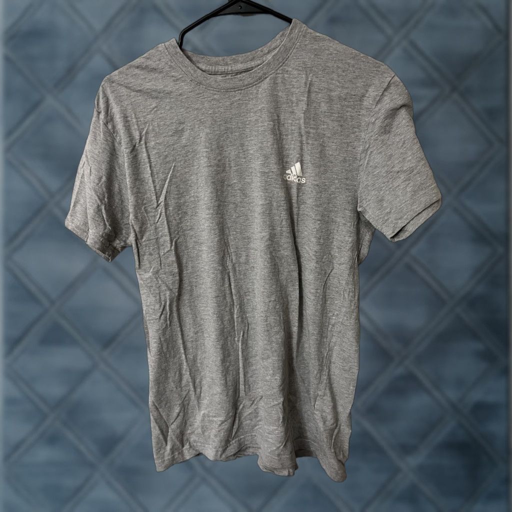 Adidas Mens Medium Golf Tee Shirt Gray Short Sleeve Logo Crew Neck T Shirt The Go To Tee Men