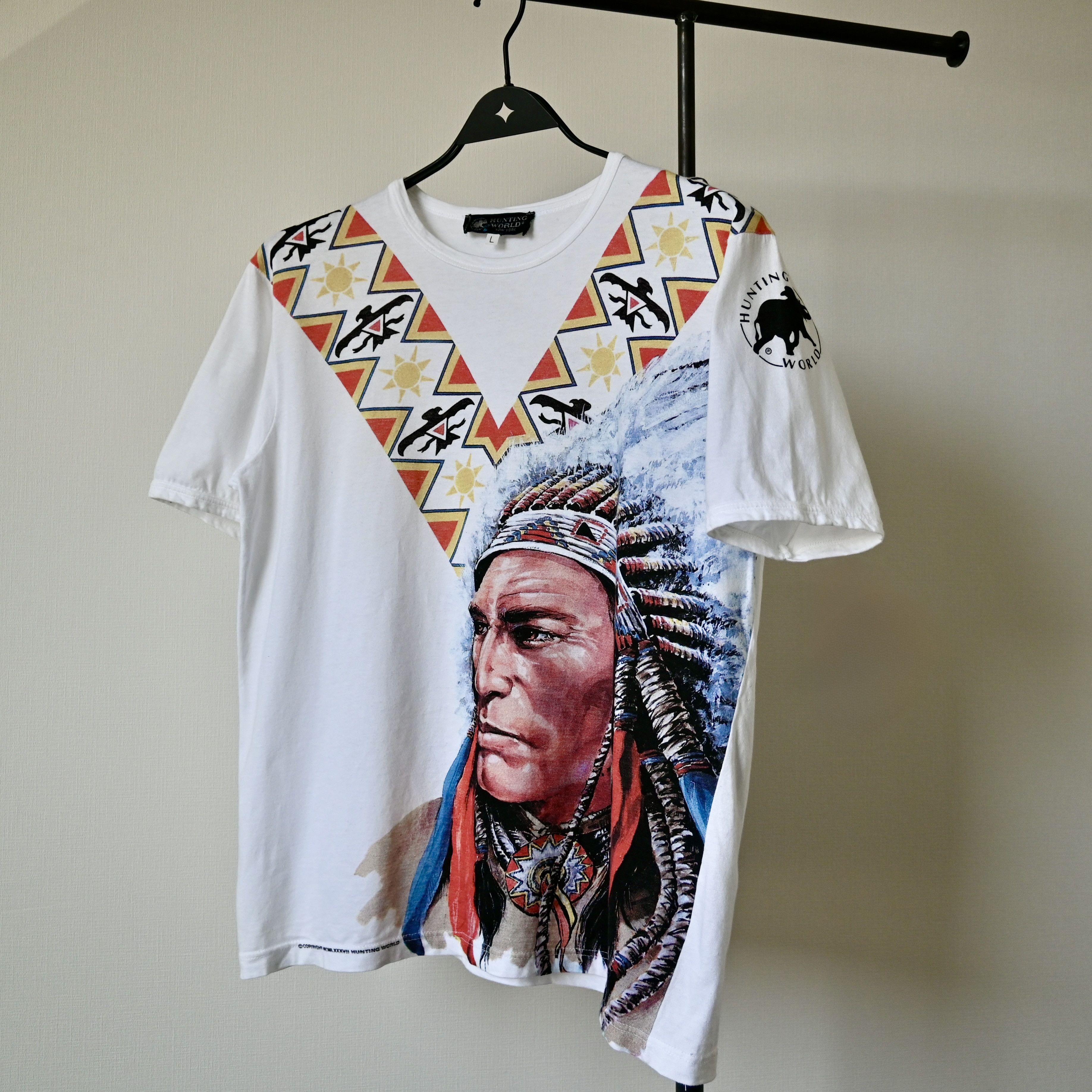 Vintage Vtg 2000s Hunting World Tribal Chief T Shirt Made In Italy