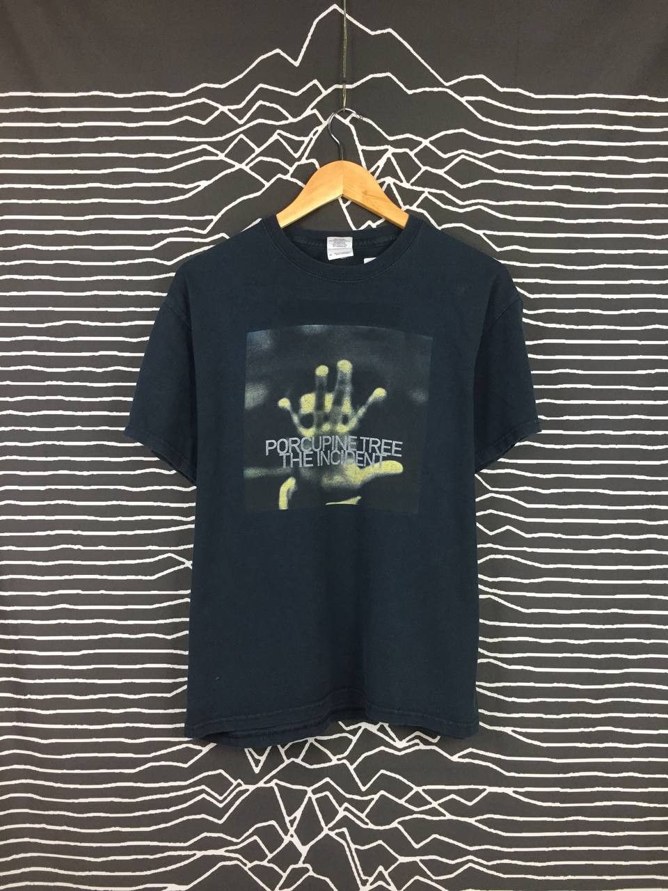 Vintage 00s The Porcupine Tree Uk Rock Band The Incident Tour Tee Hoodie, Sweatshirt | FlexRushtees.com