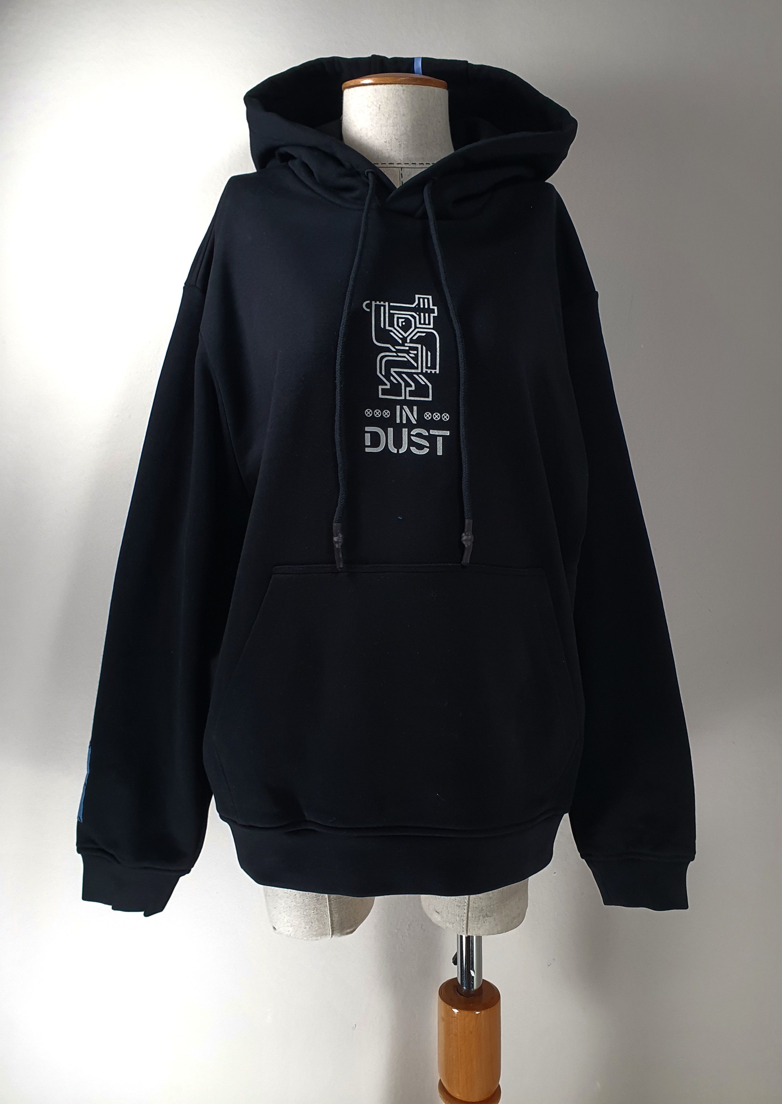 Mcq Black Hoodie Sweatshirt T-Shirts | AU16VibeMintTees.com