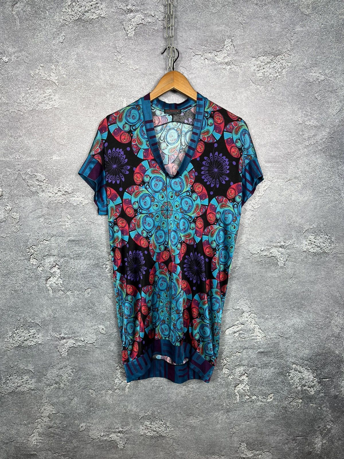 Barcelona Custo Barcelona 100 Viscose Tunic With Abstract Print