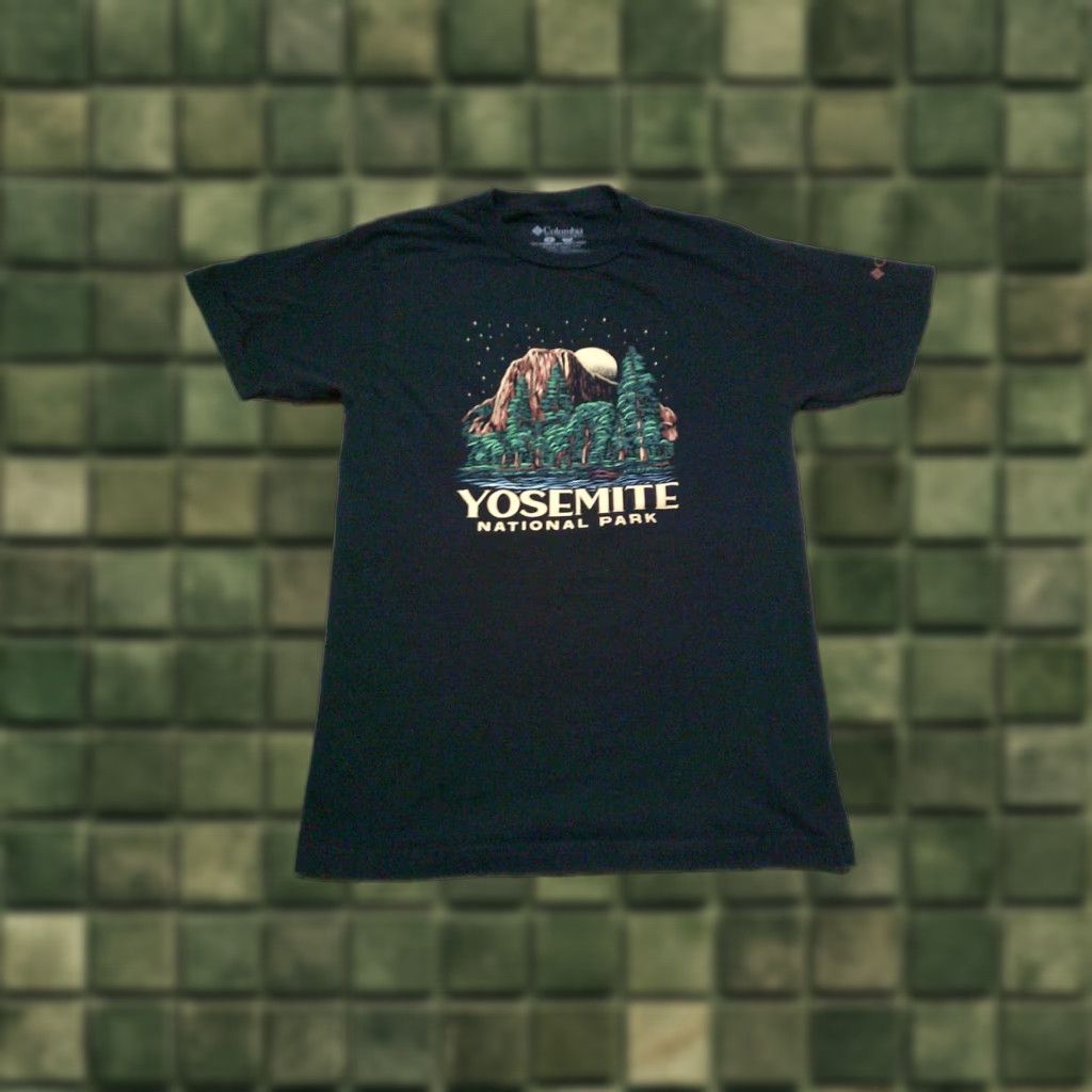 Vintage Columbia Yosemite National Park T Shirt Mens Small Black Outdoor Hiking Graphic Print Hoodie, Sweatshirt