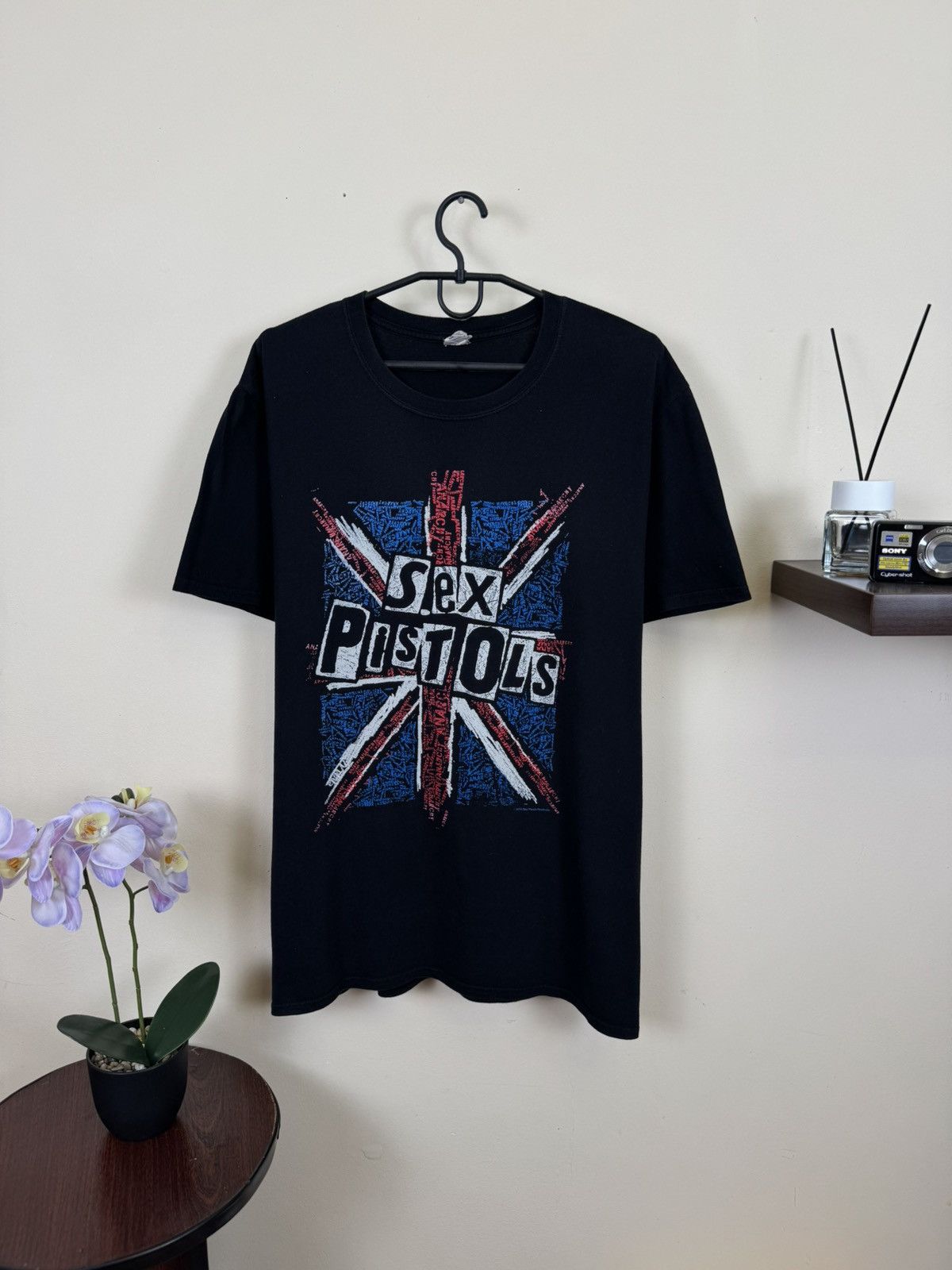 Other Sex Pistols T Shirt Punk Rock Band 2018 Hype L Streetwear Hoodie, Sweatshirt | FlexRushtees.com