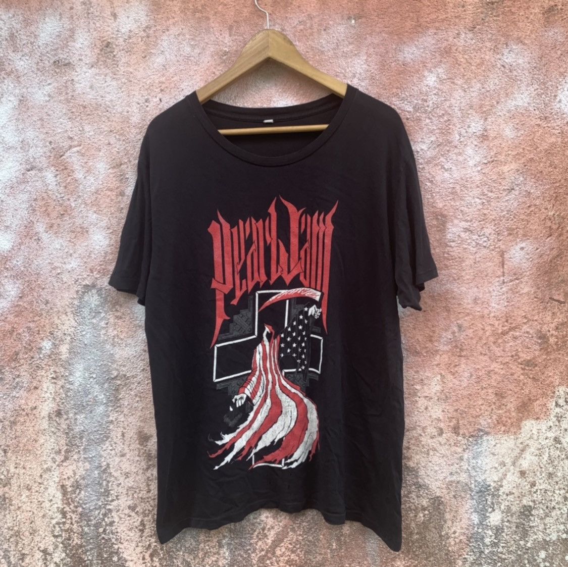 Band Tees Vintage Faded Y2k Pearl Jam Band Tee Hoodie, Sweatshirt | FlexRushtees.com