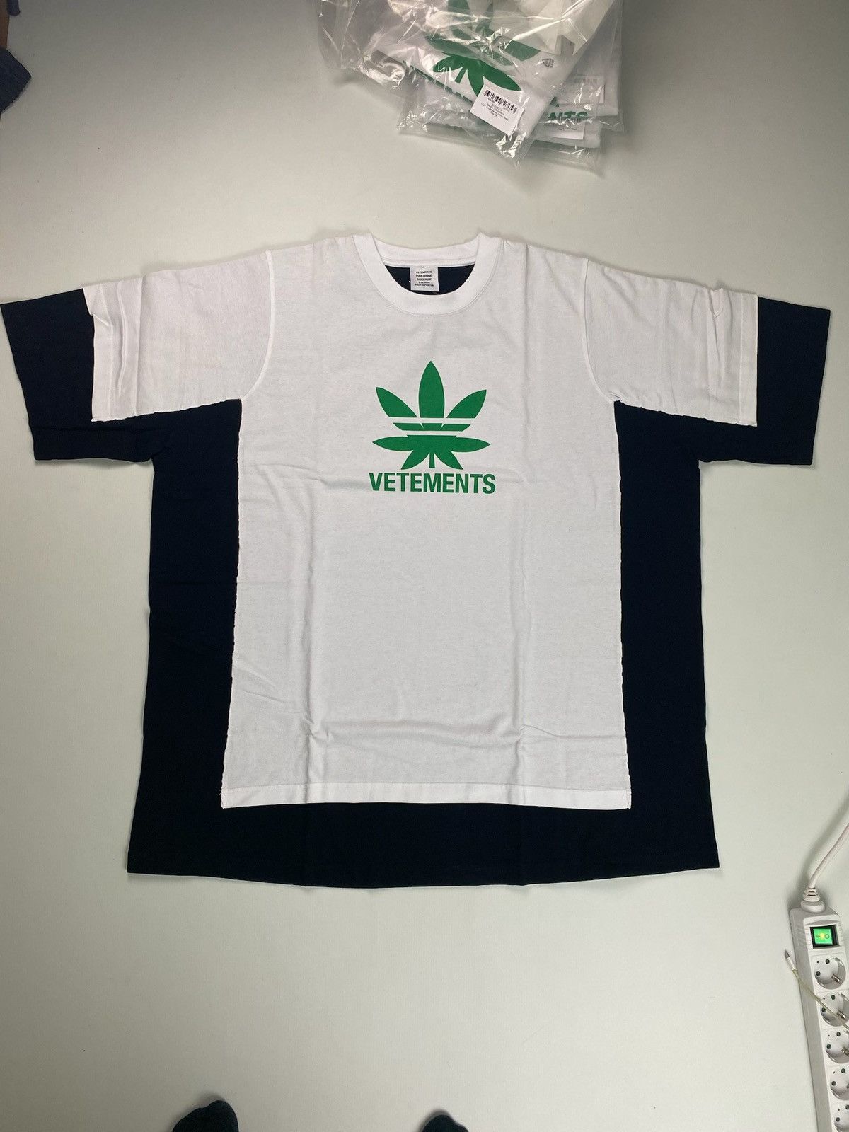 Rare Vetements Weed Drug Tshirt Sz L Hoodie, Sweatshirt | FlexRushtees.com