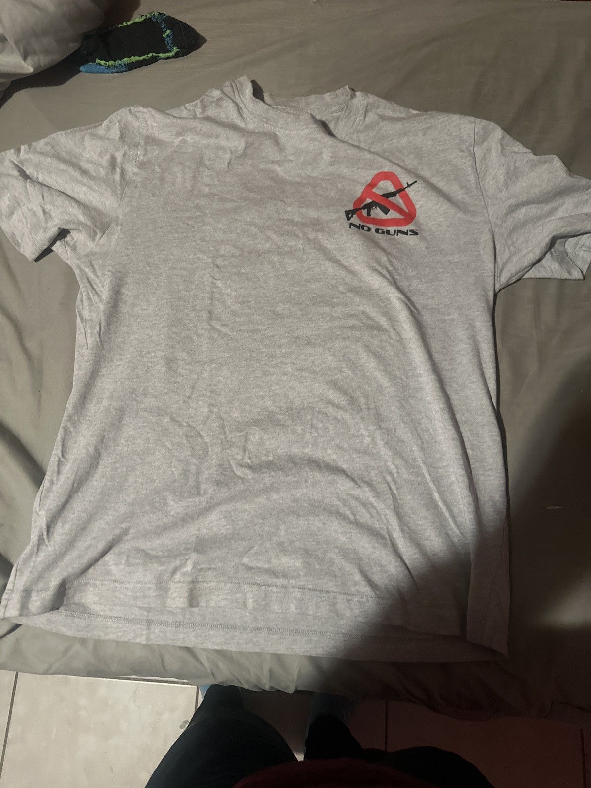 No Guns Palace Shirt Hoodie, Sweatshirt | FlexRushtees.com