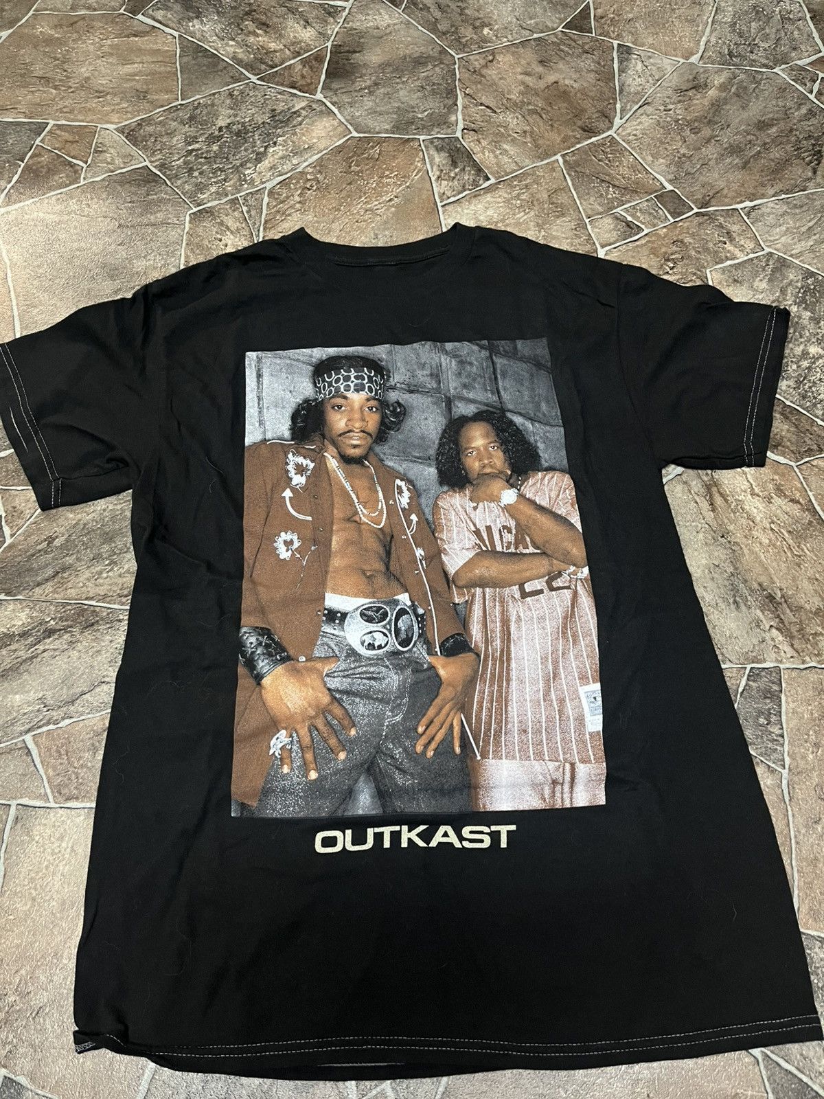 New Vintage Outkast T Shirt Size S Hoodie, Sweatshirt | FlexRushtees.com