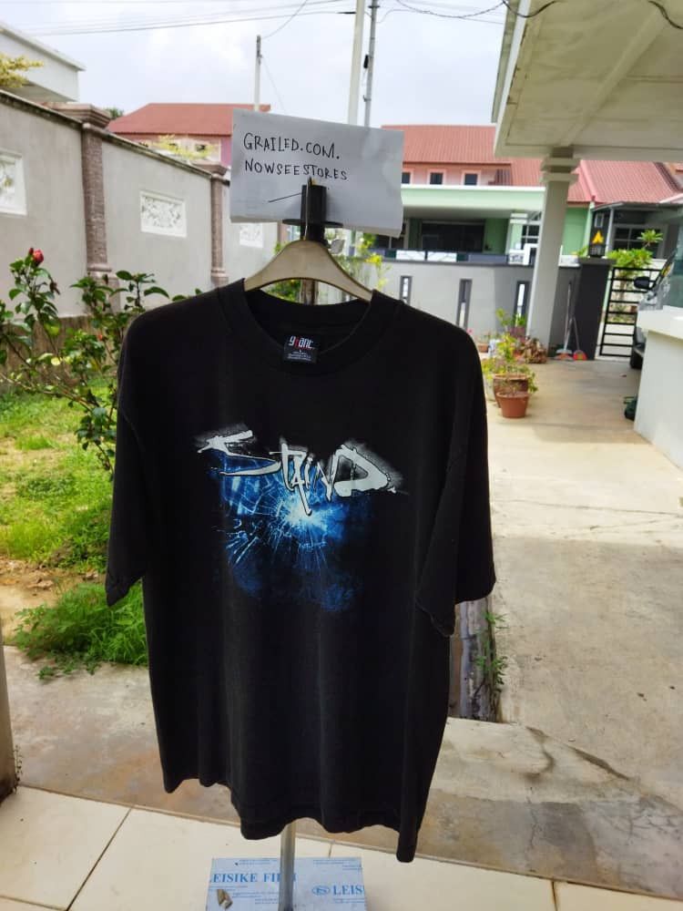Giant X Vintage Rare Vintage 2001 Staind Post Grunge Tee S Hoodie, Sweatshirt | FlexRushtees.com