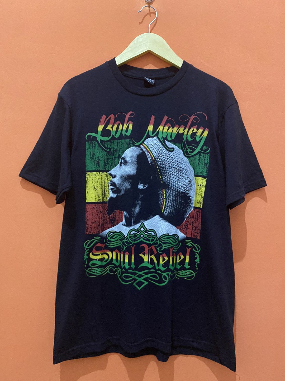 Rap Tees X Vintage Rare Vintage Bob Marley Reggae Soul Rebel Tee Hoodie, Sweatshirt | FlexRushtees.com
