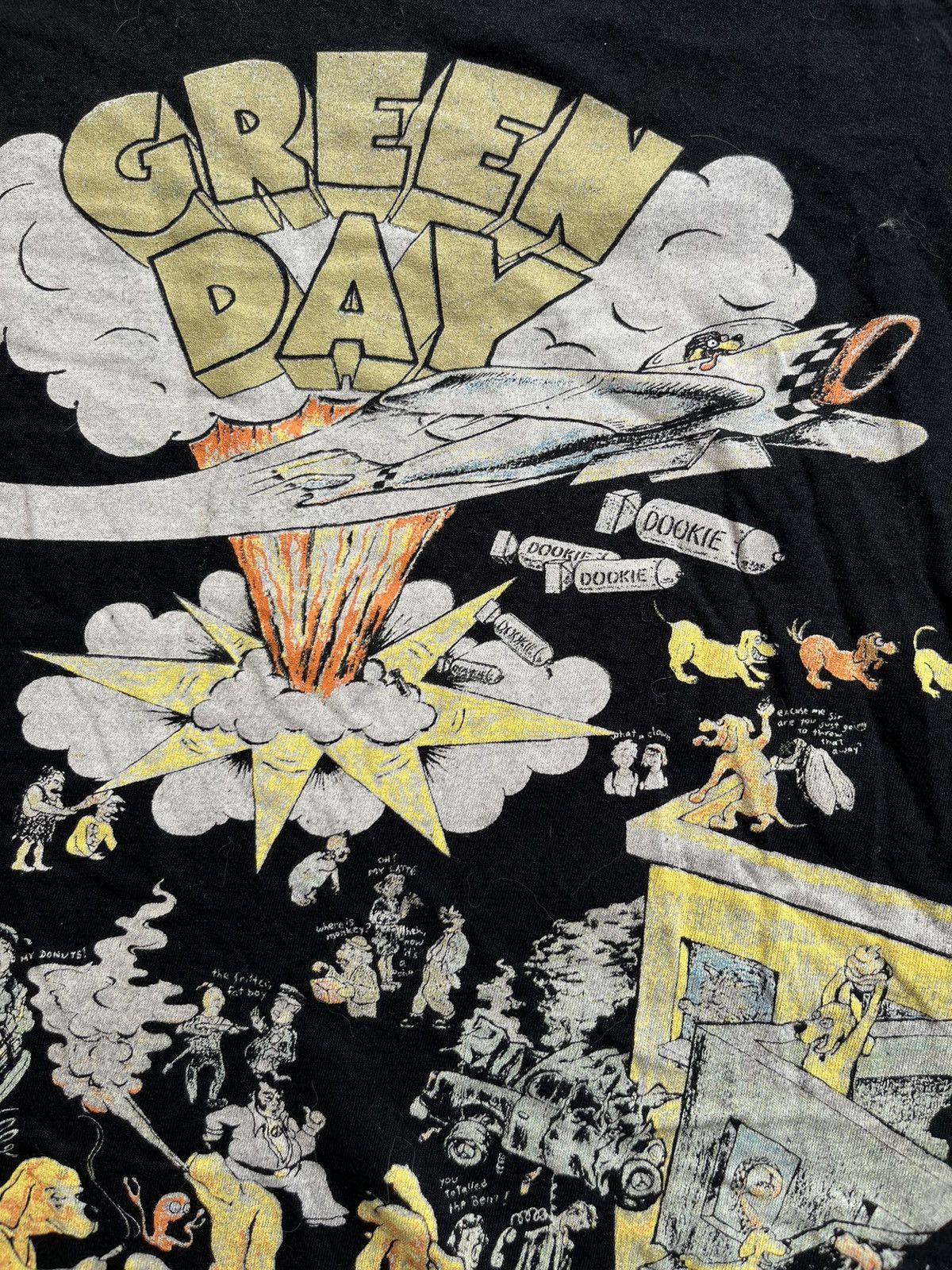 Vintage Green Day 2017 Band Tshirt Dookie Bombs Hoodie, Sweatshirt | FlexRushtees.com