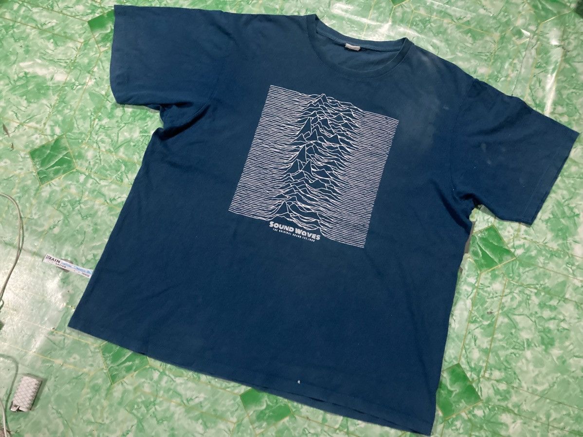 Vintage T Shirt Sound Waves Joy Division Hoodie, Sweatshirt | FlexRushtees.com