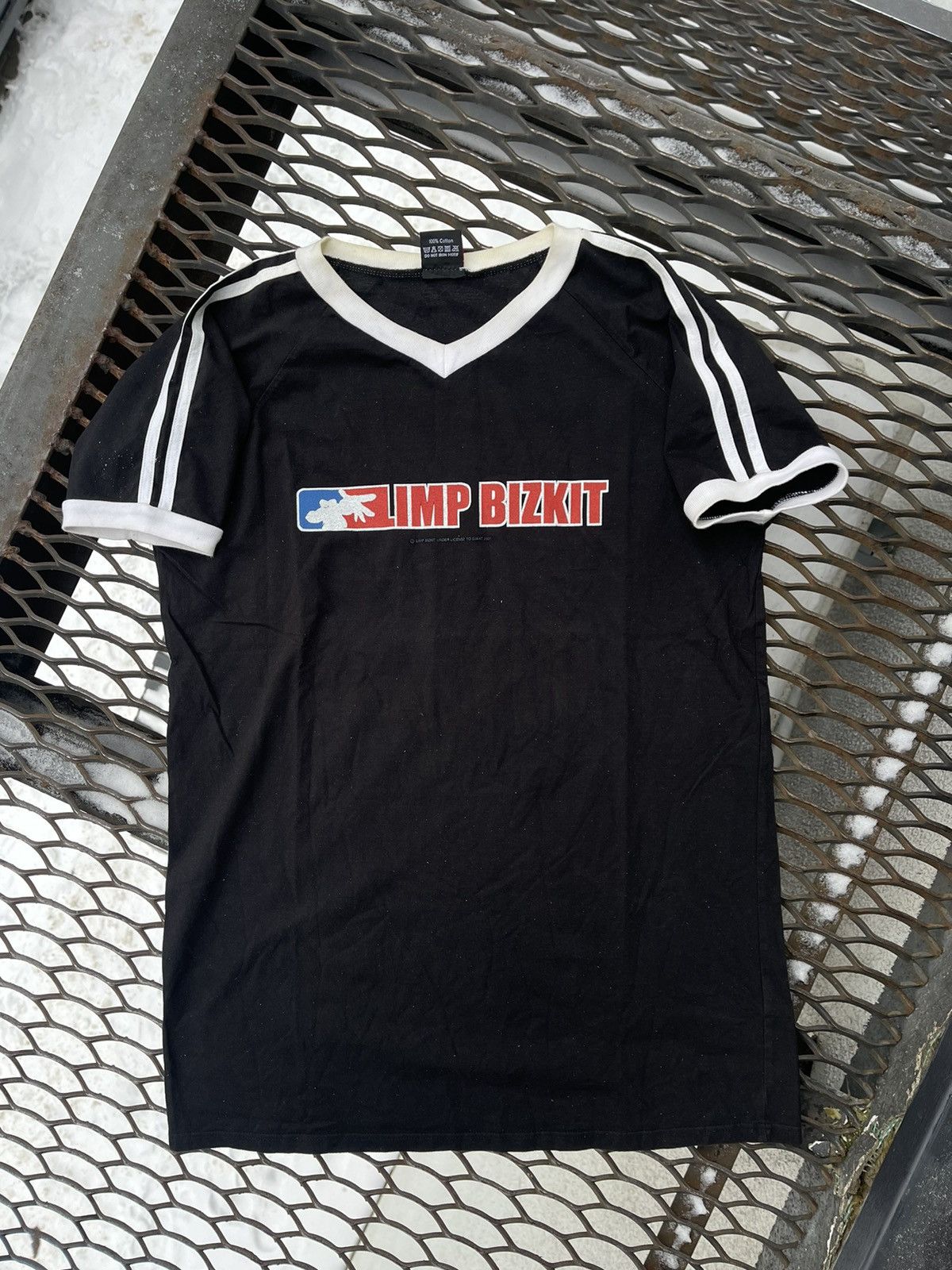Band Tees 2001 Limp Bizkit Giant Vintage Black T Shirt Tee Hoodie, Sweatshirt | FlexRushtees.com