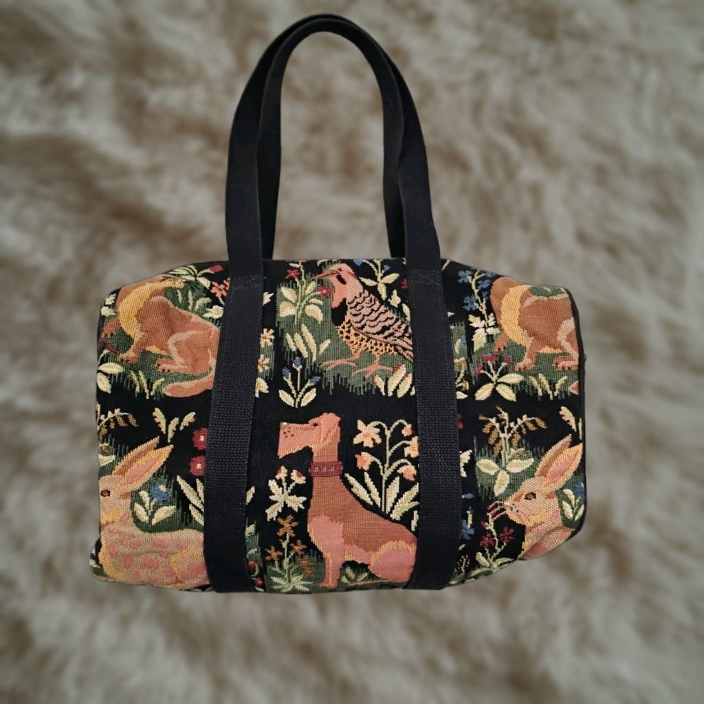 Vintage Handmade Robert Allen Animals Tapestry Travel Duffle Bag Dog Rabbit Otter Weekender